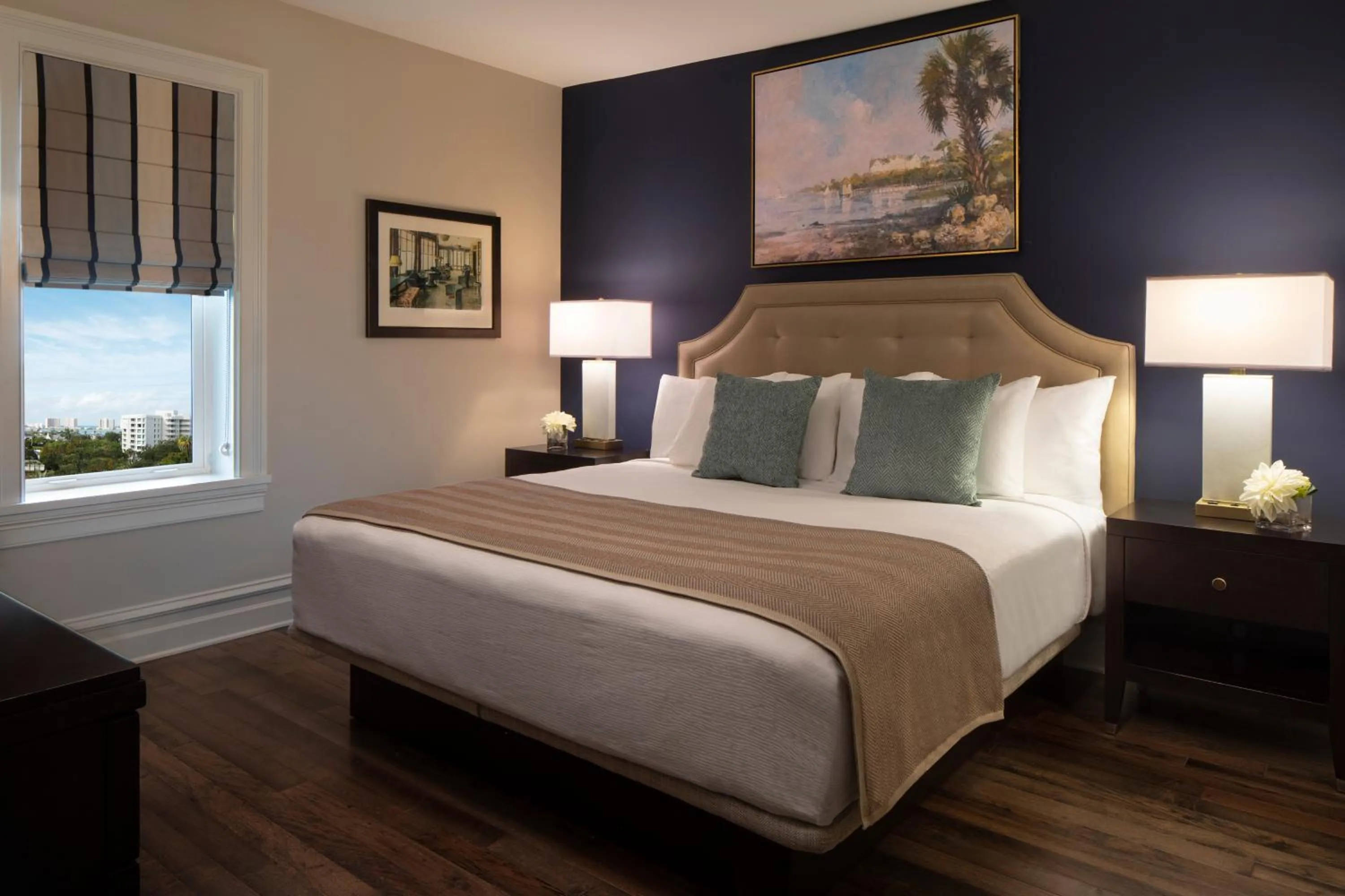 Bedroom, Bed in Belleview Inn