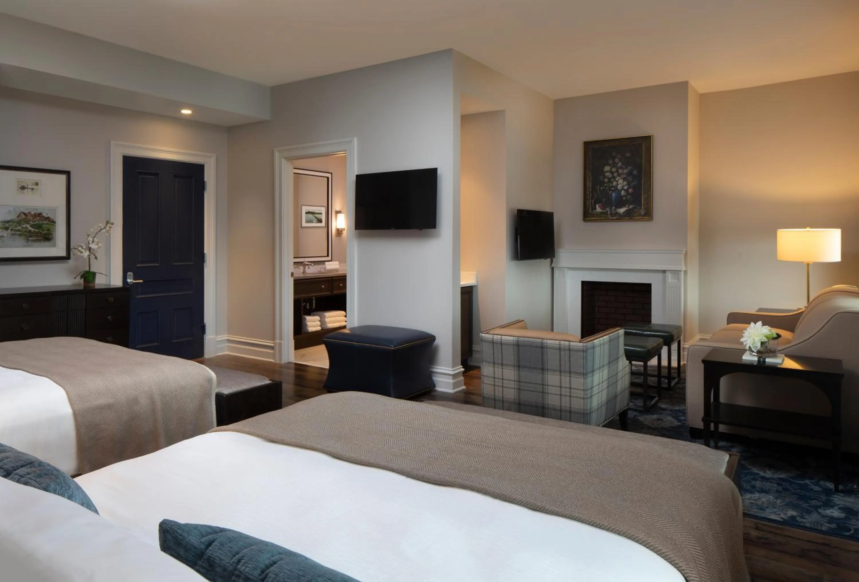 Bed in Belleview Inn