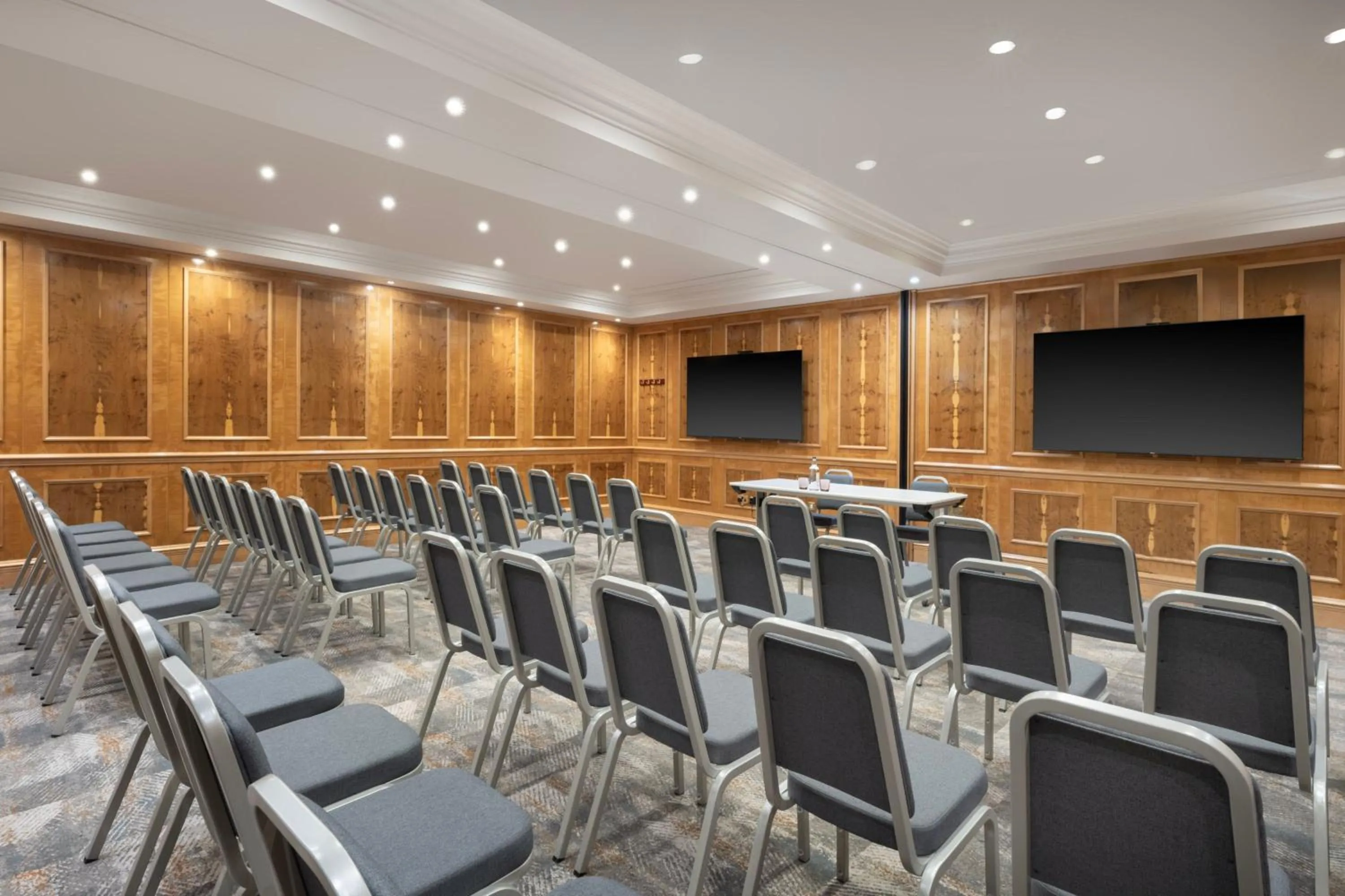 Meeting/conference room in Delta Hotels by Marriott Bristol City Centre