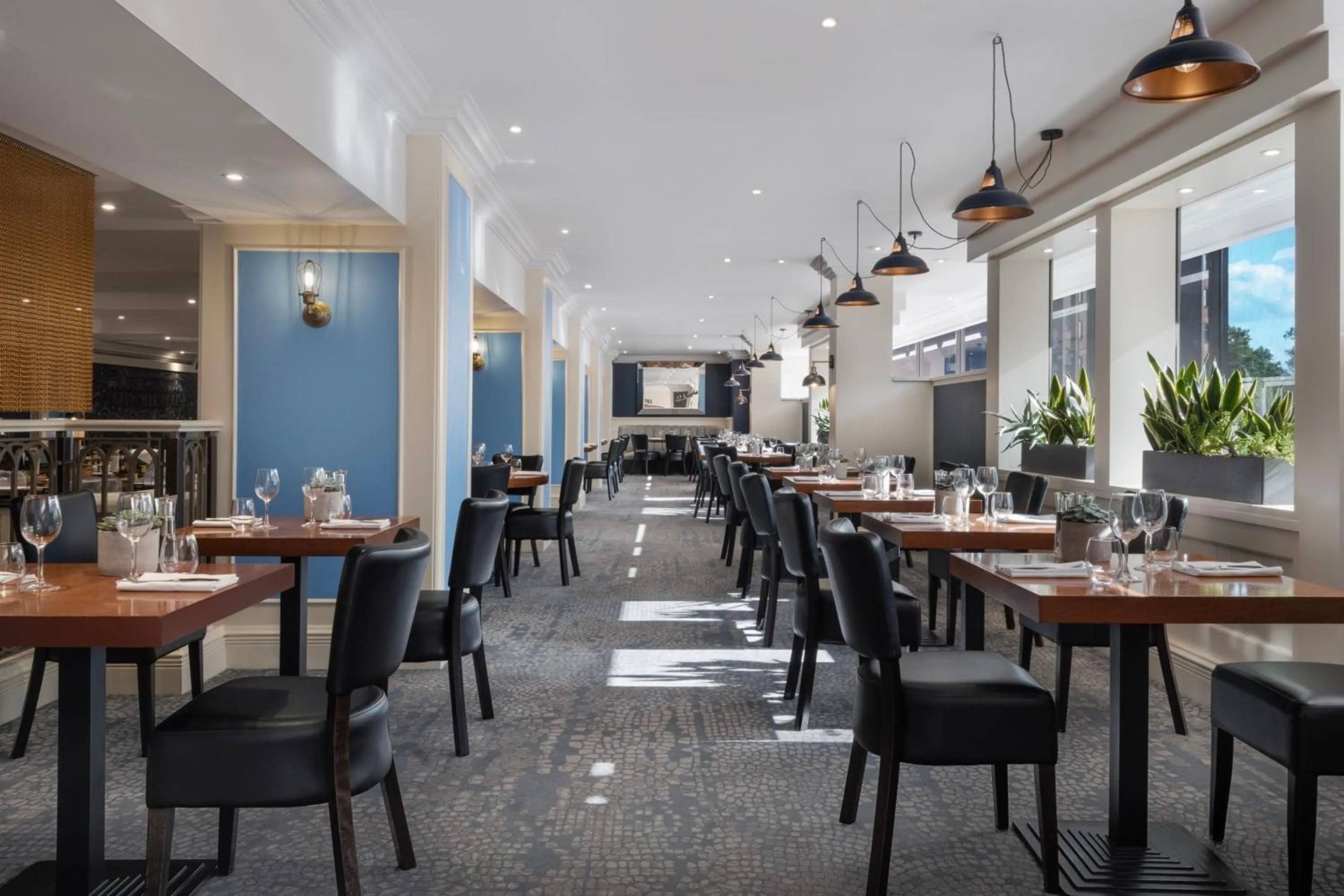 Restaurant/places to eat in Delta Hotels by Marriott Bristol City Centre