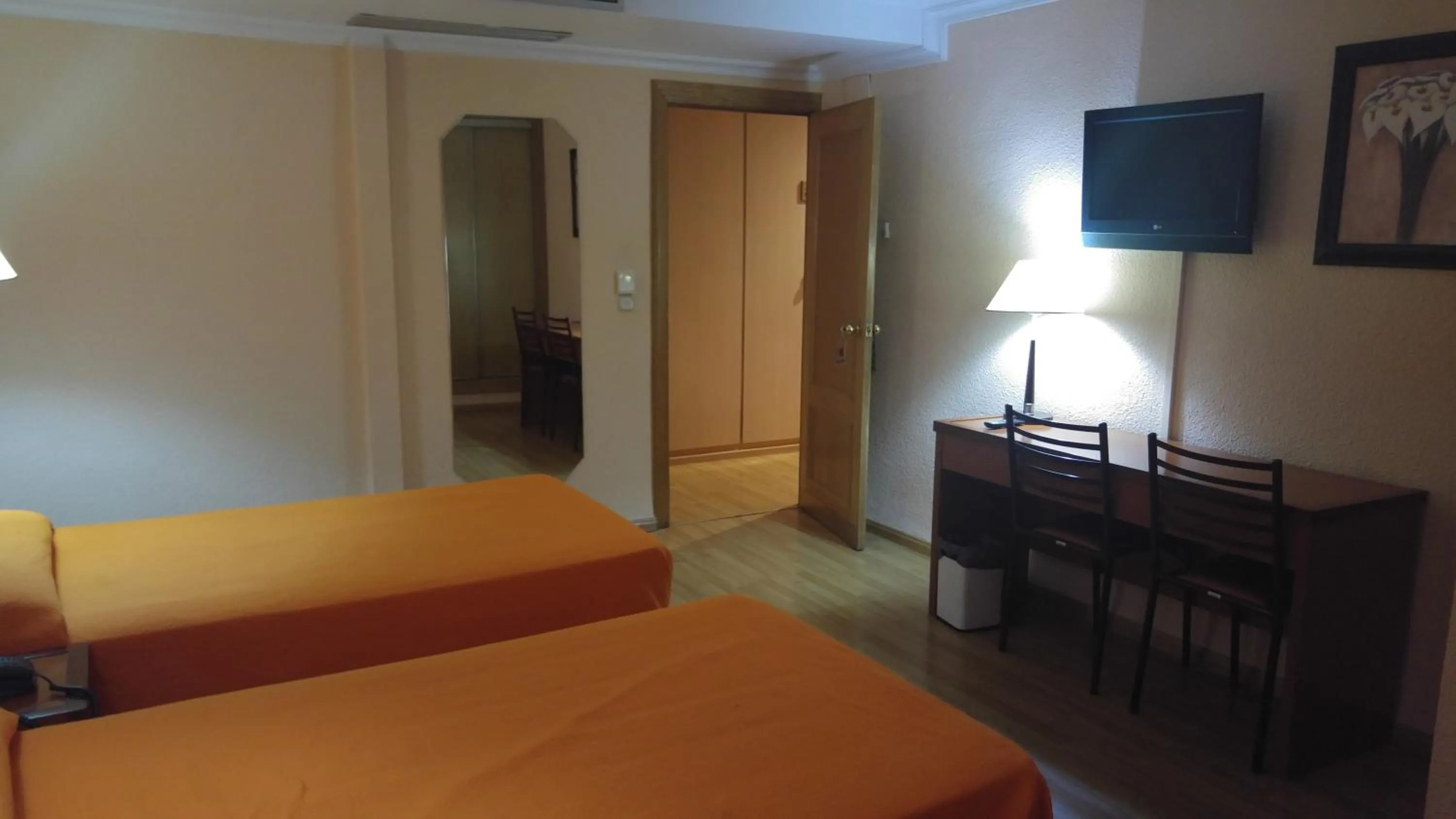 Photo of the whole room, Bed in Hotel Cabañas