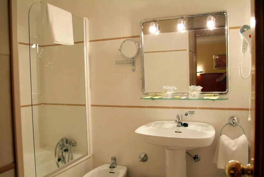 Bathroom in Hotel Cabañas