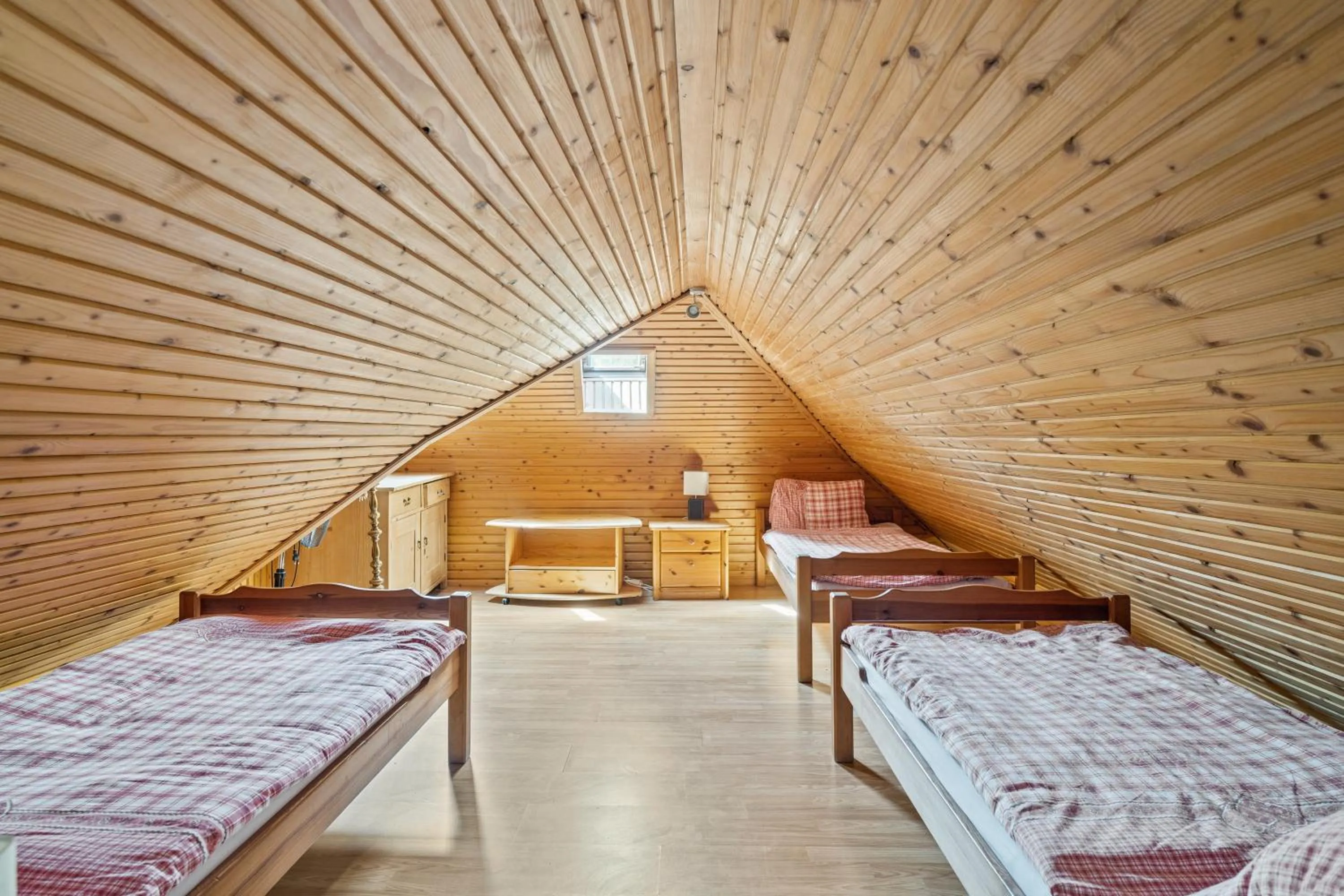 Bedroom, Bed in Pension Regina