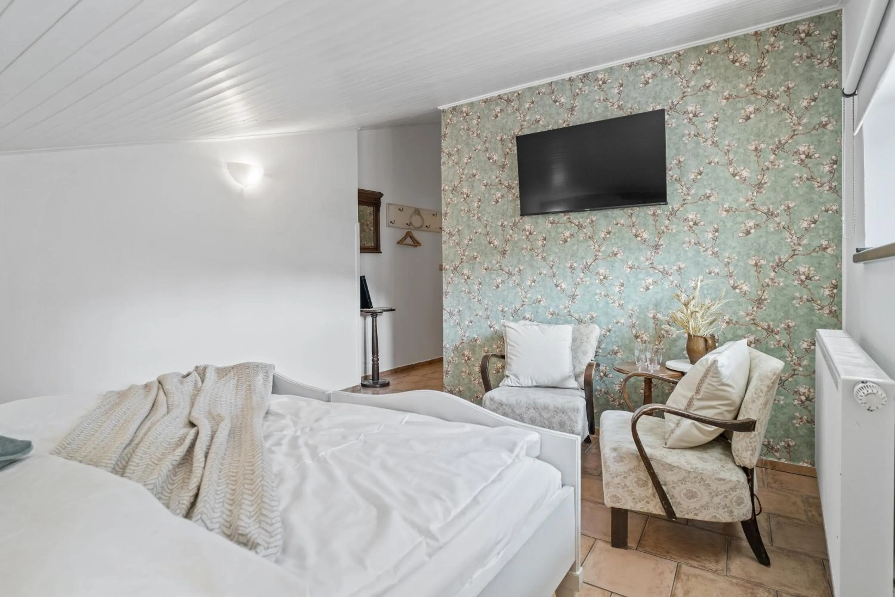 Bedroom, Bed in Pension Regina