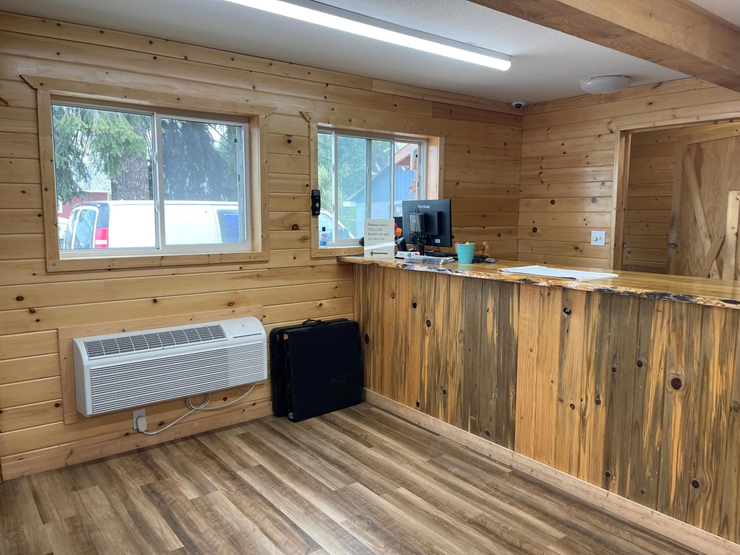 Kootenai Valley Motel