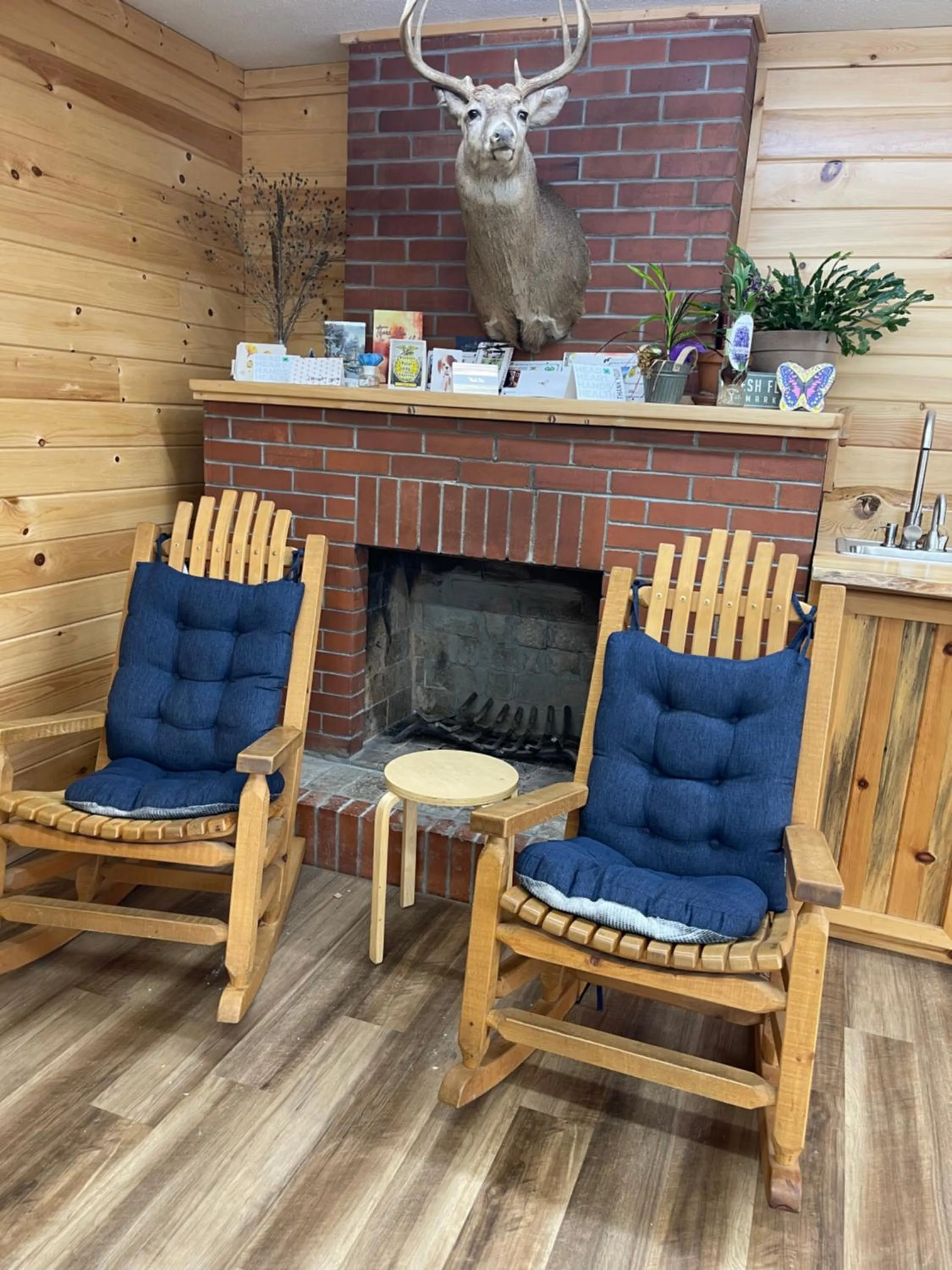 Kootenai Valley Motel