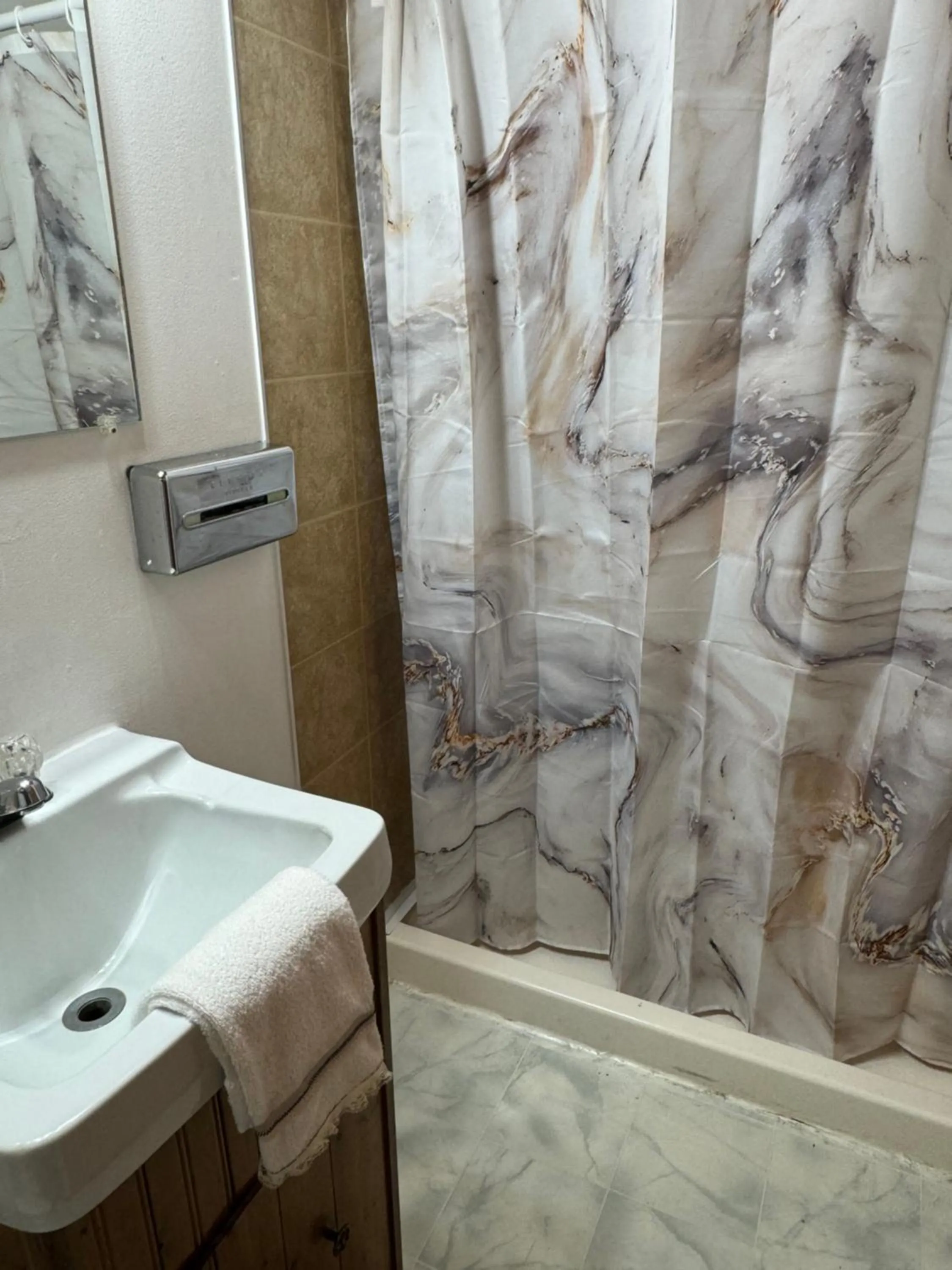 Kootenai Valley Motel