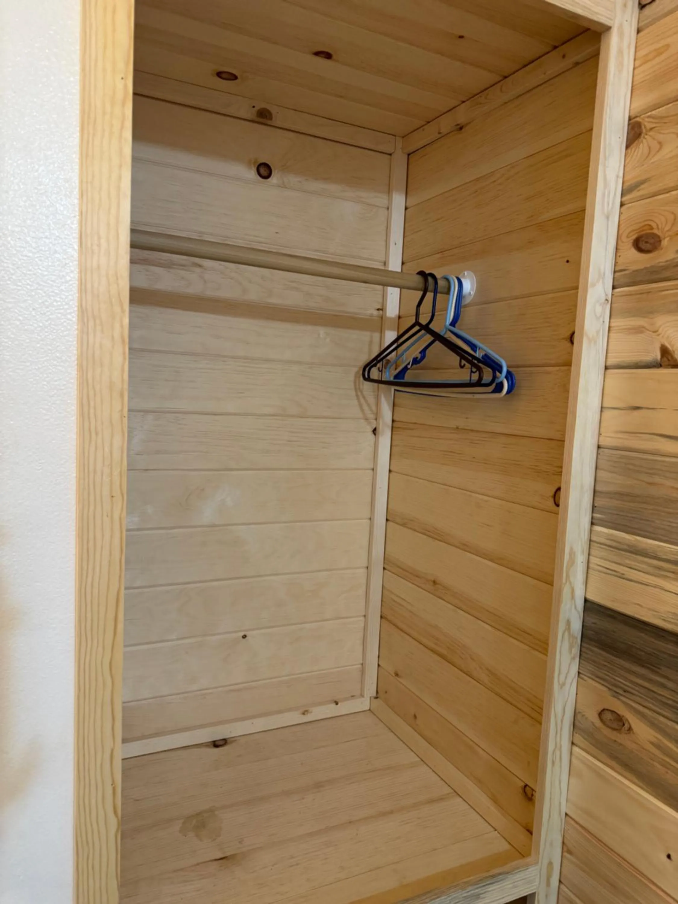 Kootenai Valley Motel