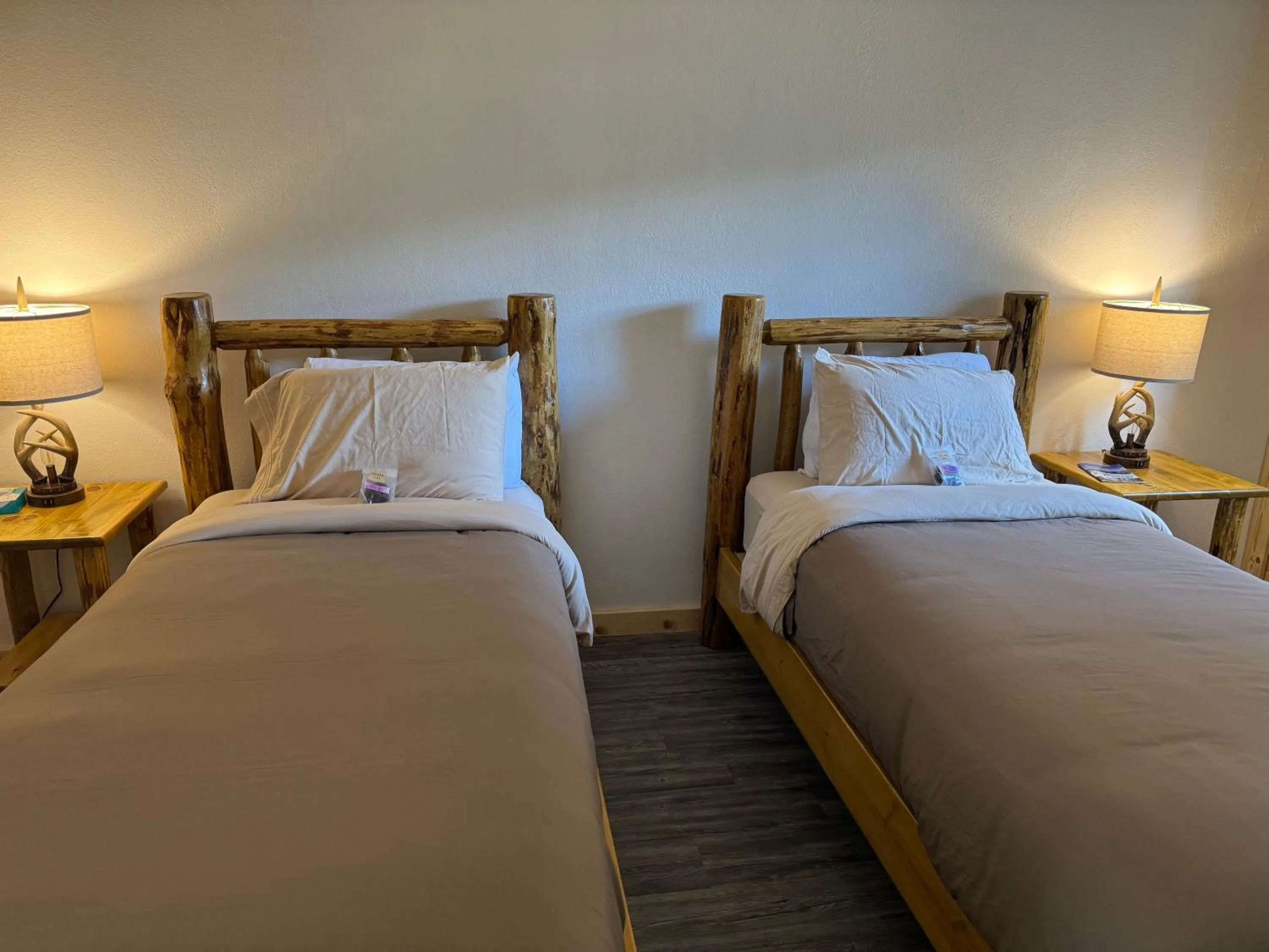 Kootenai Valley Motel