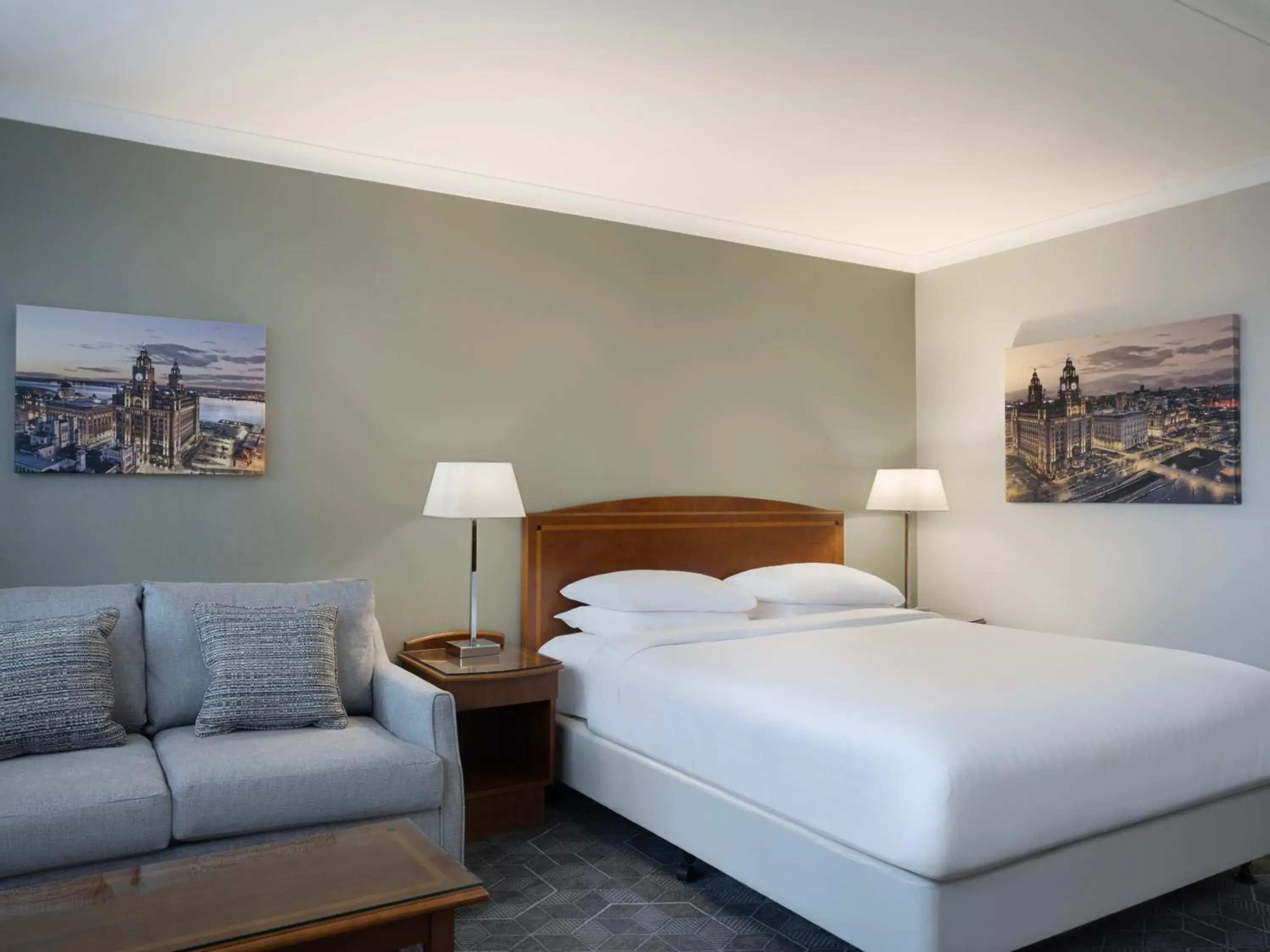 Superior Room in Delta Hotels by Marriott Liverpool City Centre Superior Room in Delta Hotels by Marriott Liverpool City Centre