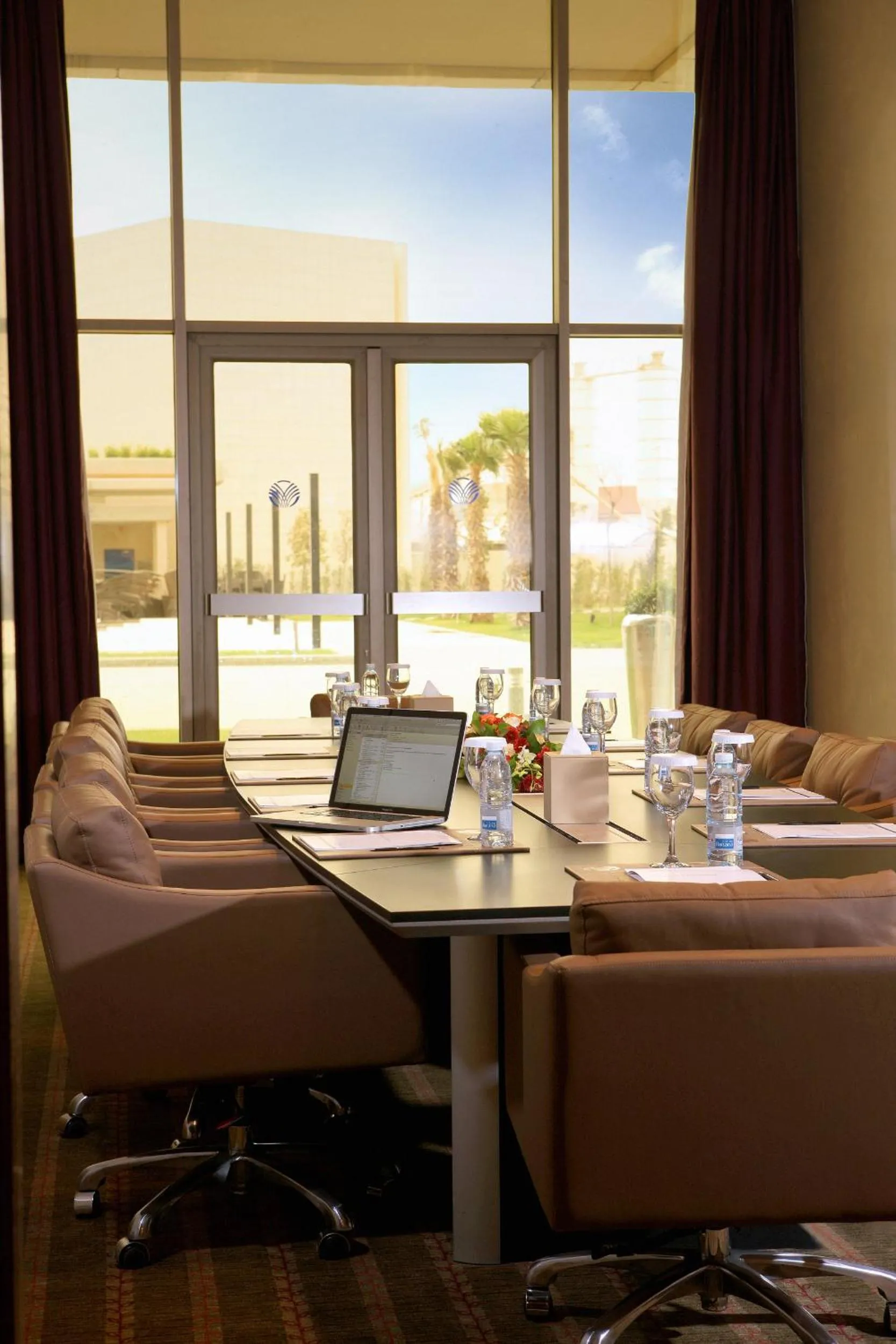 Business facilities in Erbil Rotana