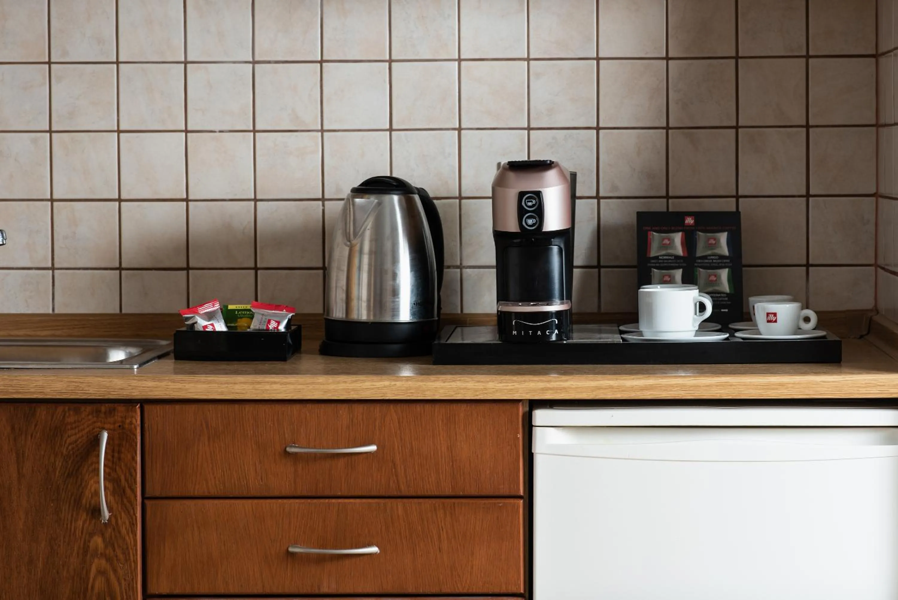 Coffee/tea facilities in Maleme Mare