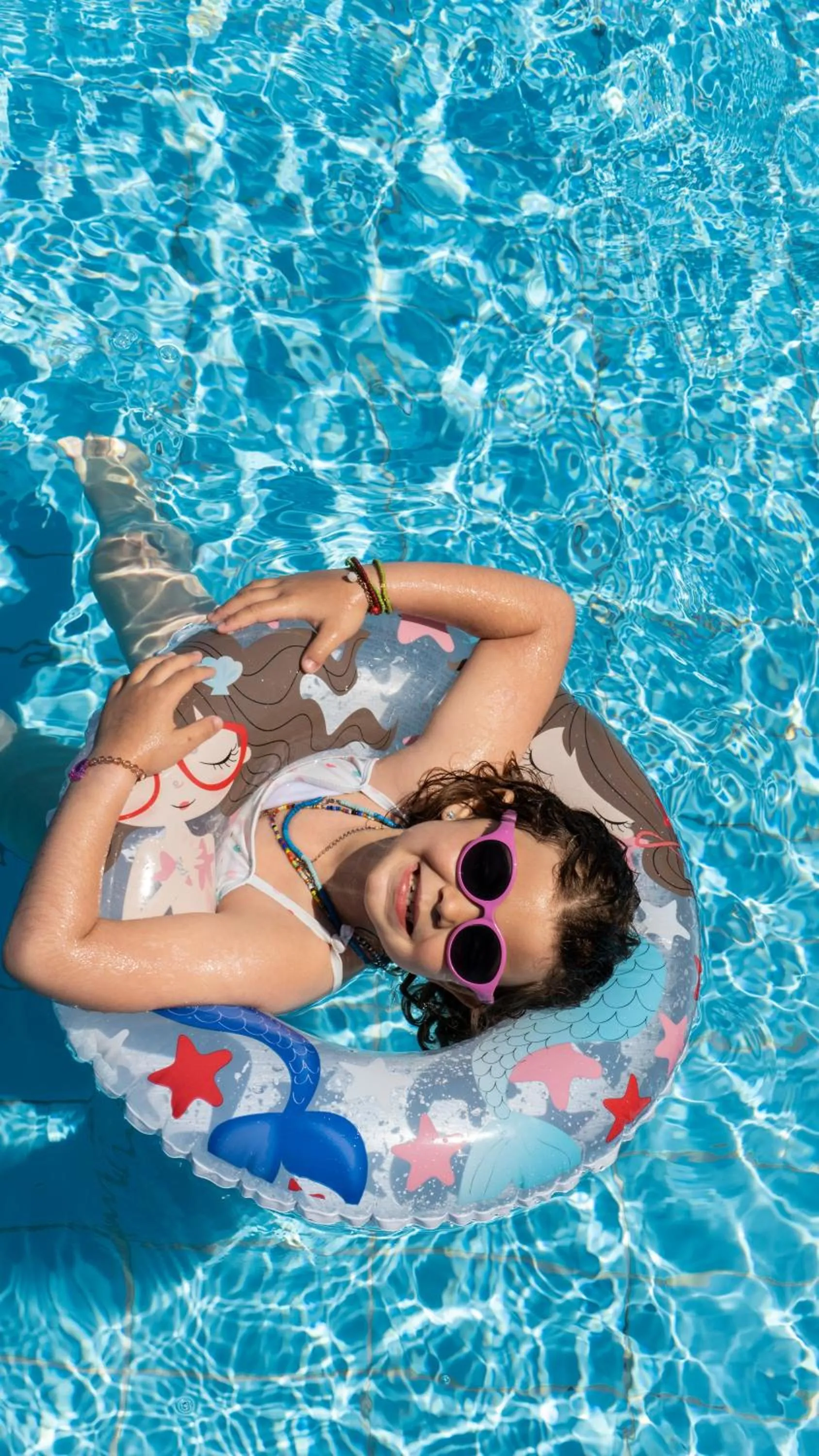 People in Maleme Mare