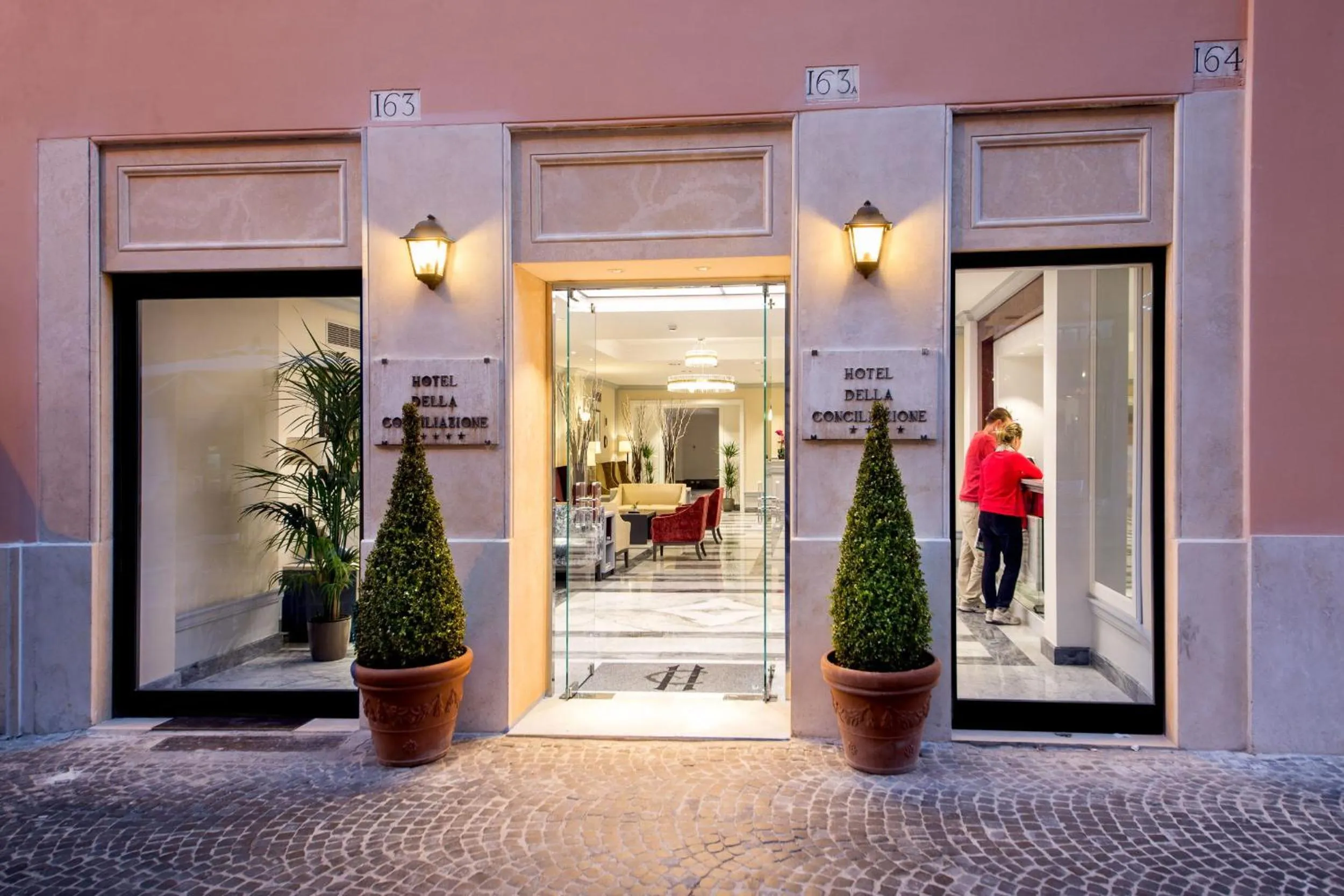 Facade/entrance in Hotel Della Conciliazione