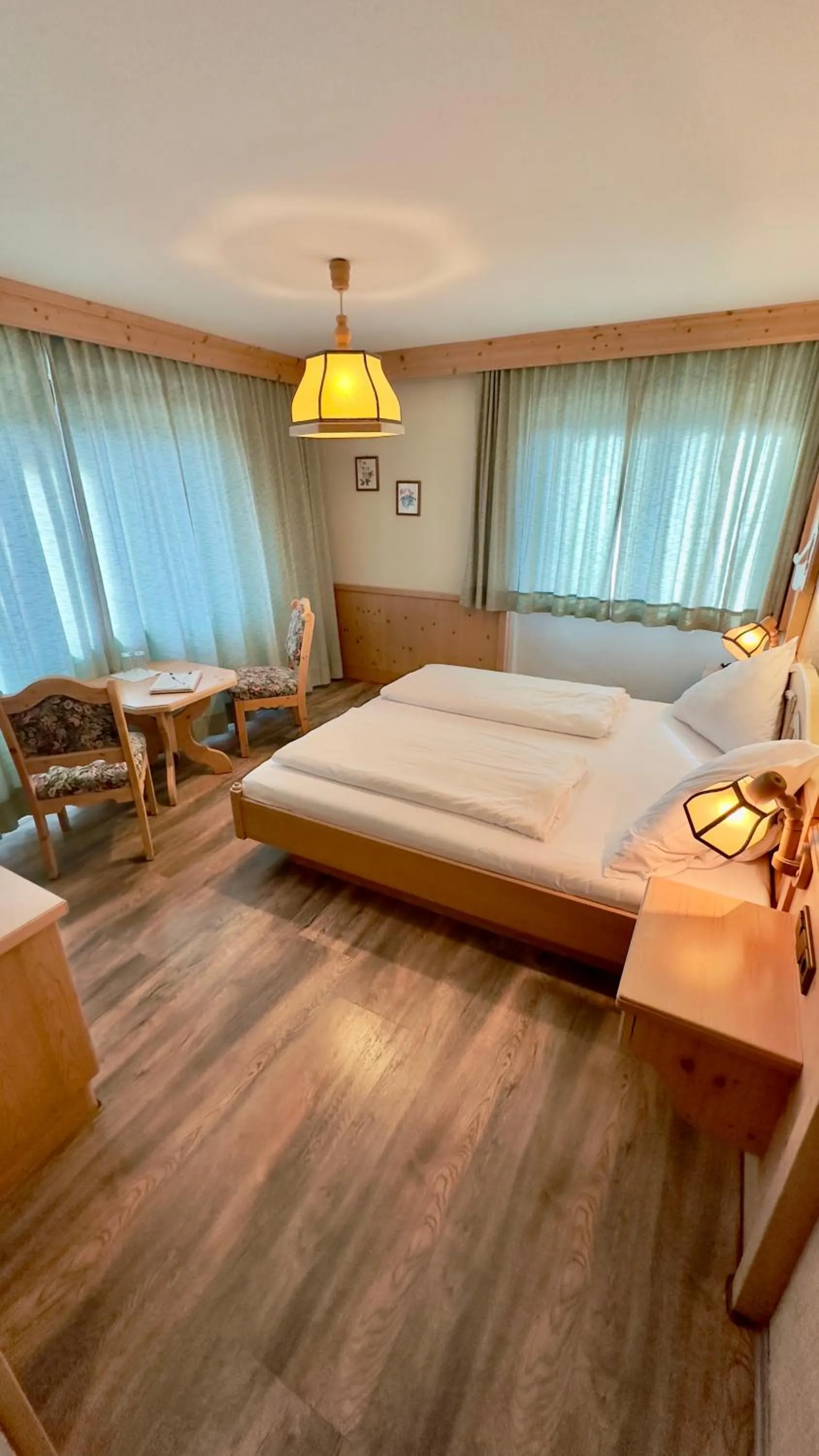 Bed in Hotel Alpenrose