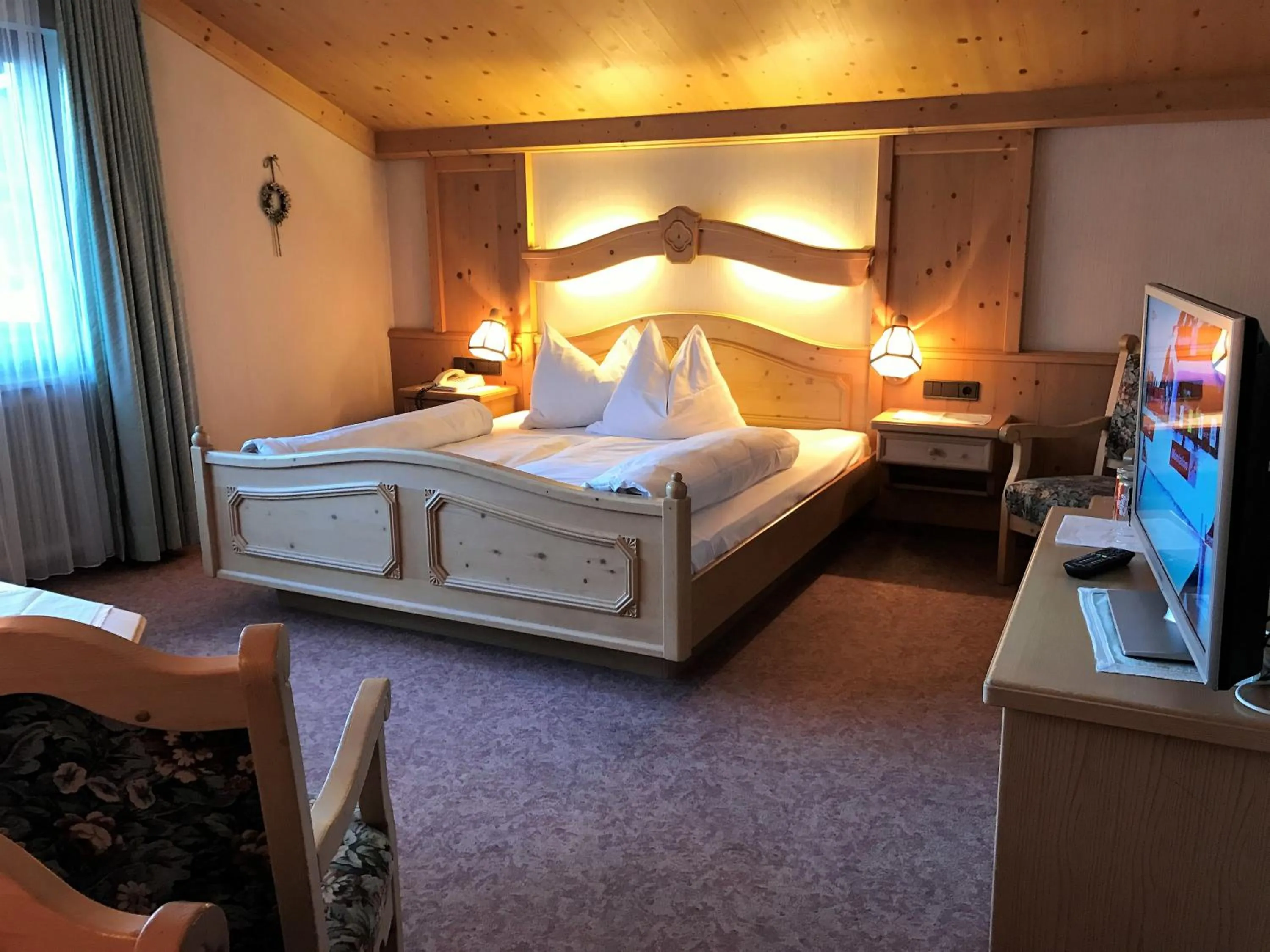 Photo of the whole room, Bed in Hotel Alpenrose