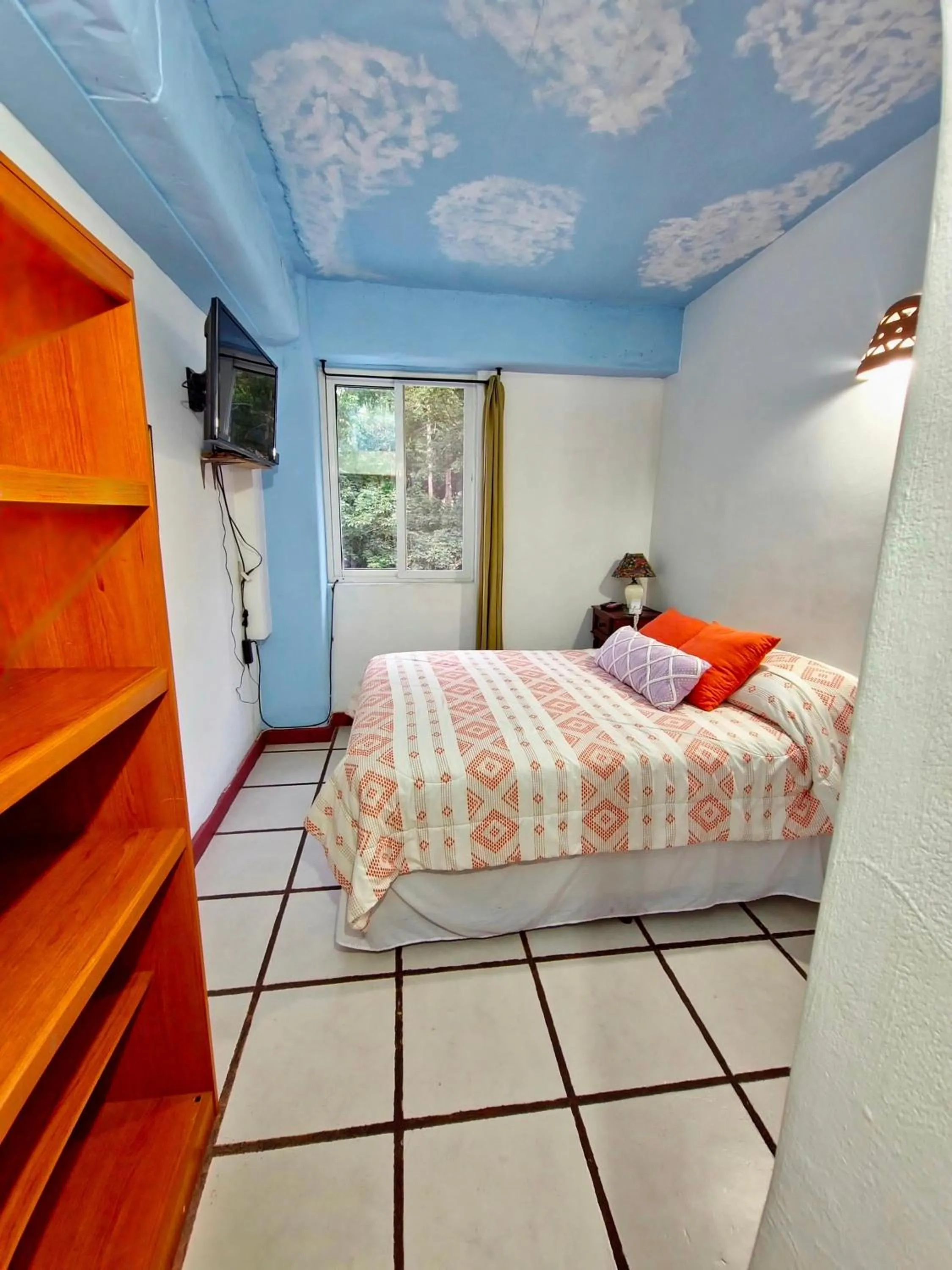 Bed in Eco Suites Uxlabil Guatemala