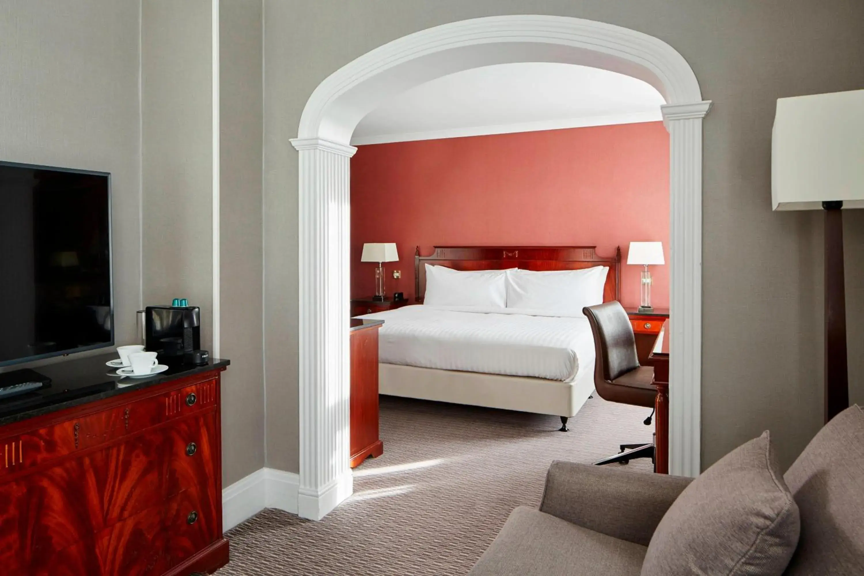 One-Bedroom King Suite in Delta Hotels by Marriott Durham Royal County One-Bedroom King Suite in Delta Hotels by Marriott Durham Royal County