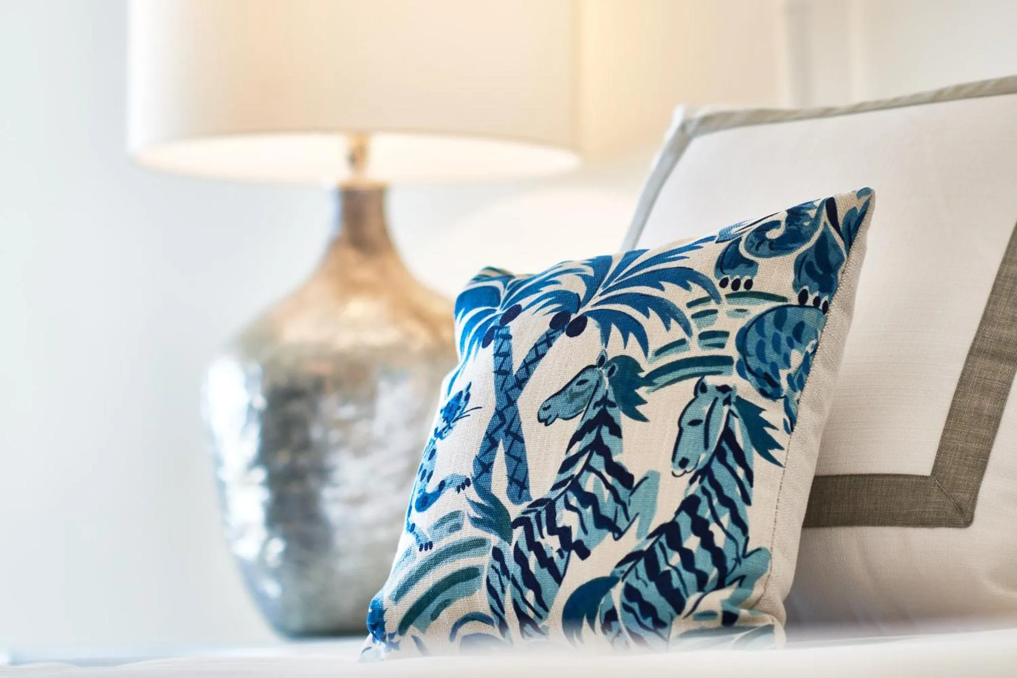 Bed in Isla Bella Beach Resort & Spa - Florida Keys