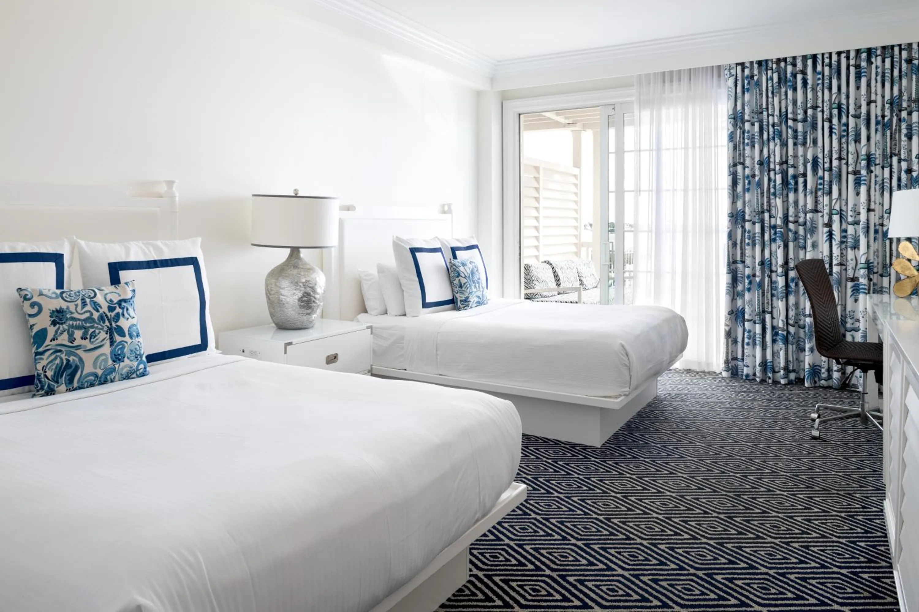 Bedroom, Bed in Isla Bella Beach Resort & Spa - Florida Keys