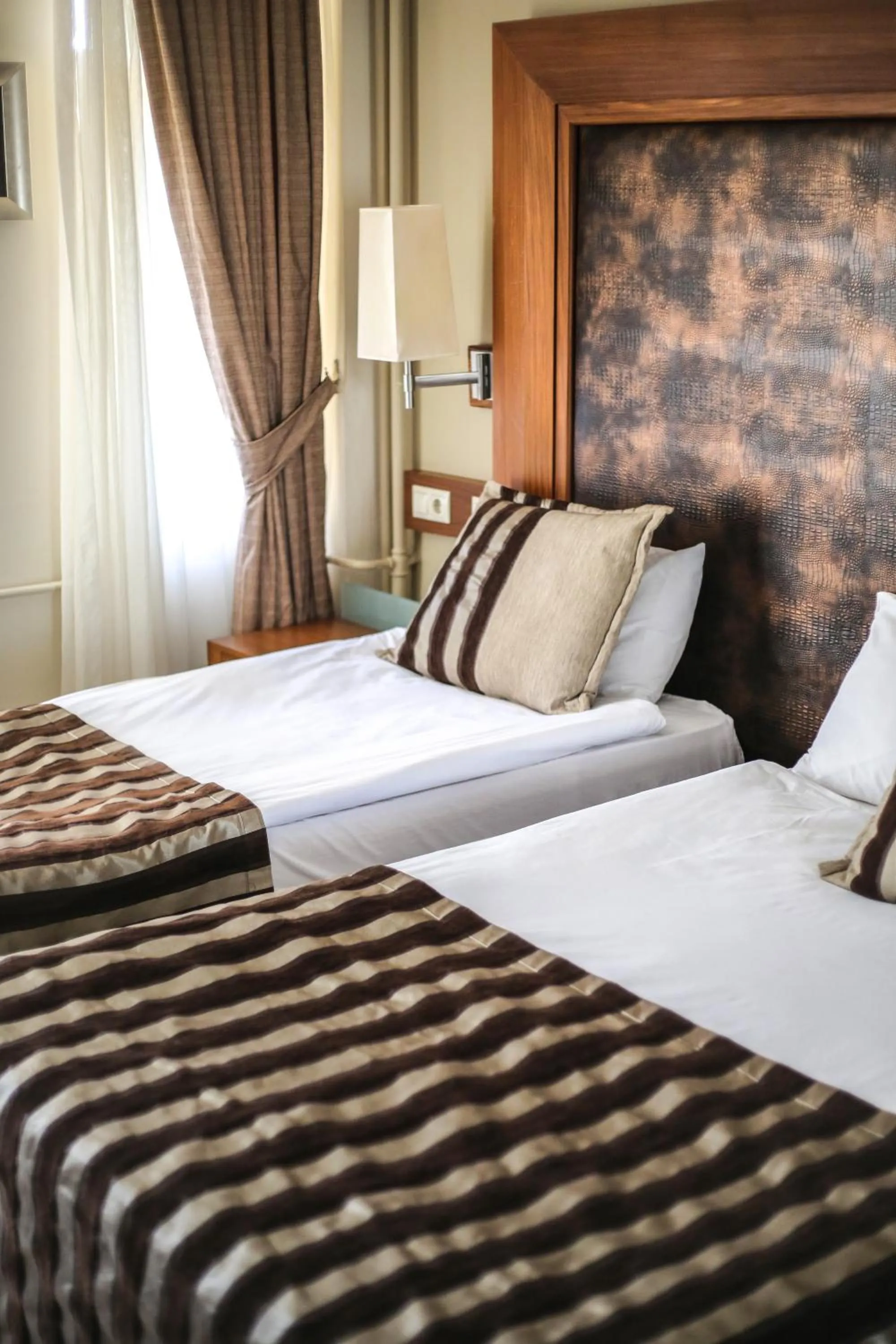 Photo of the whole room, Bed in Grand Terme Hotel