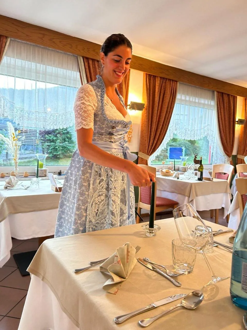 Restaurant/places to eat in Hotel Vigo