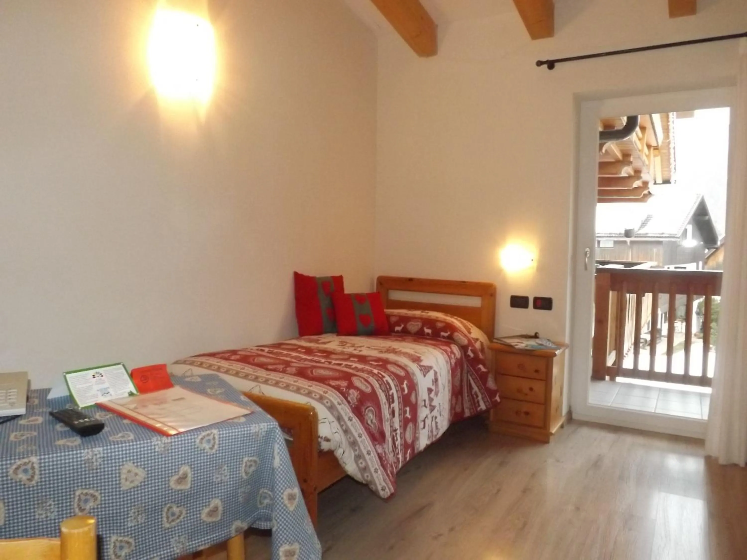 Day, Bed in Hotel Vigo