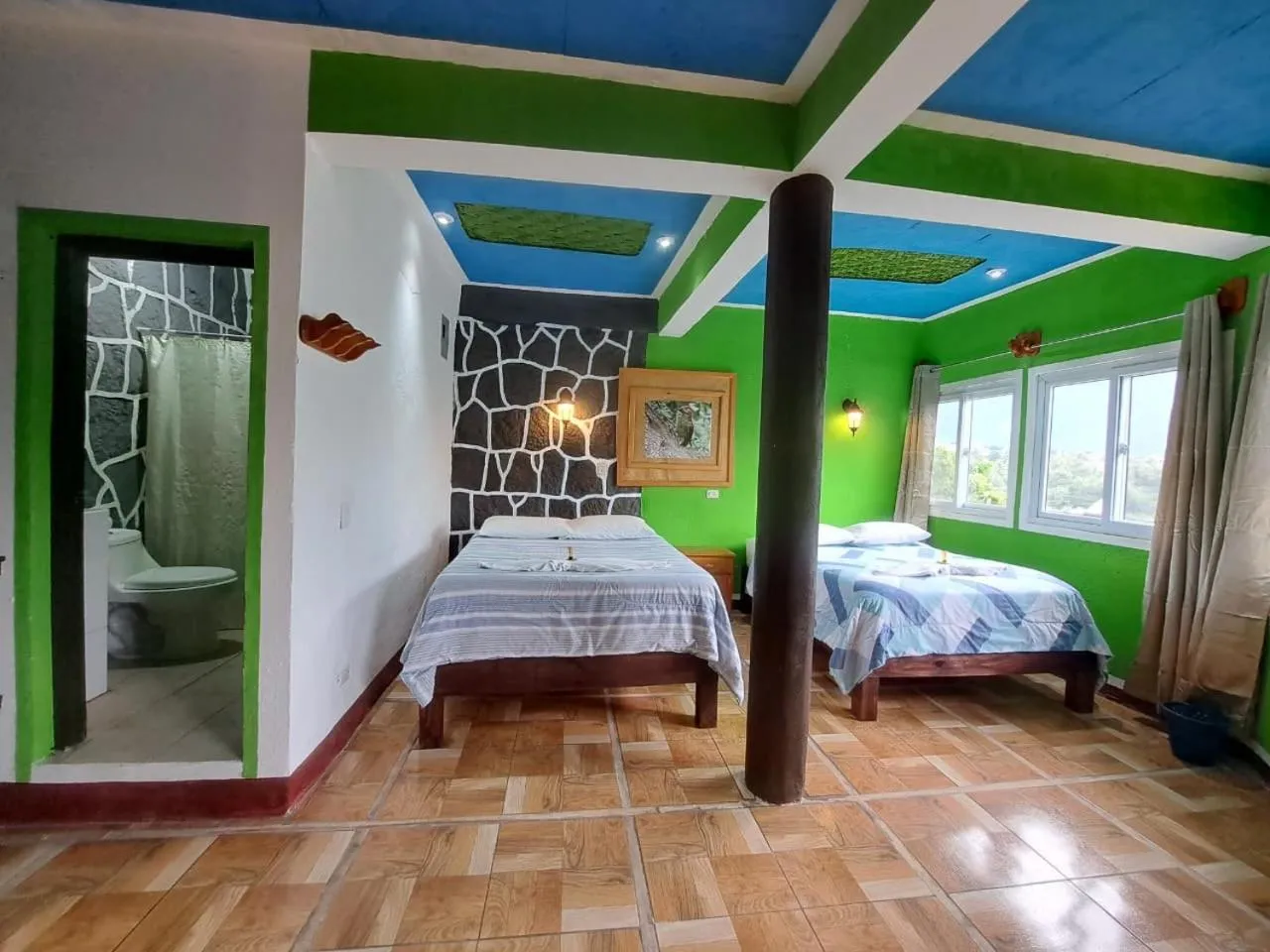 Bed in Eco Hotel Uxlabil Atitlan