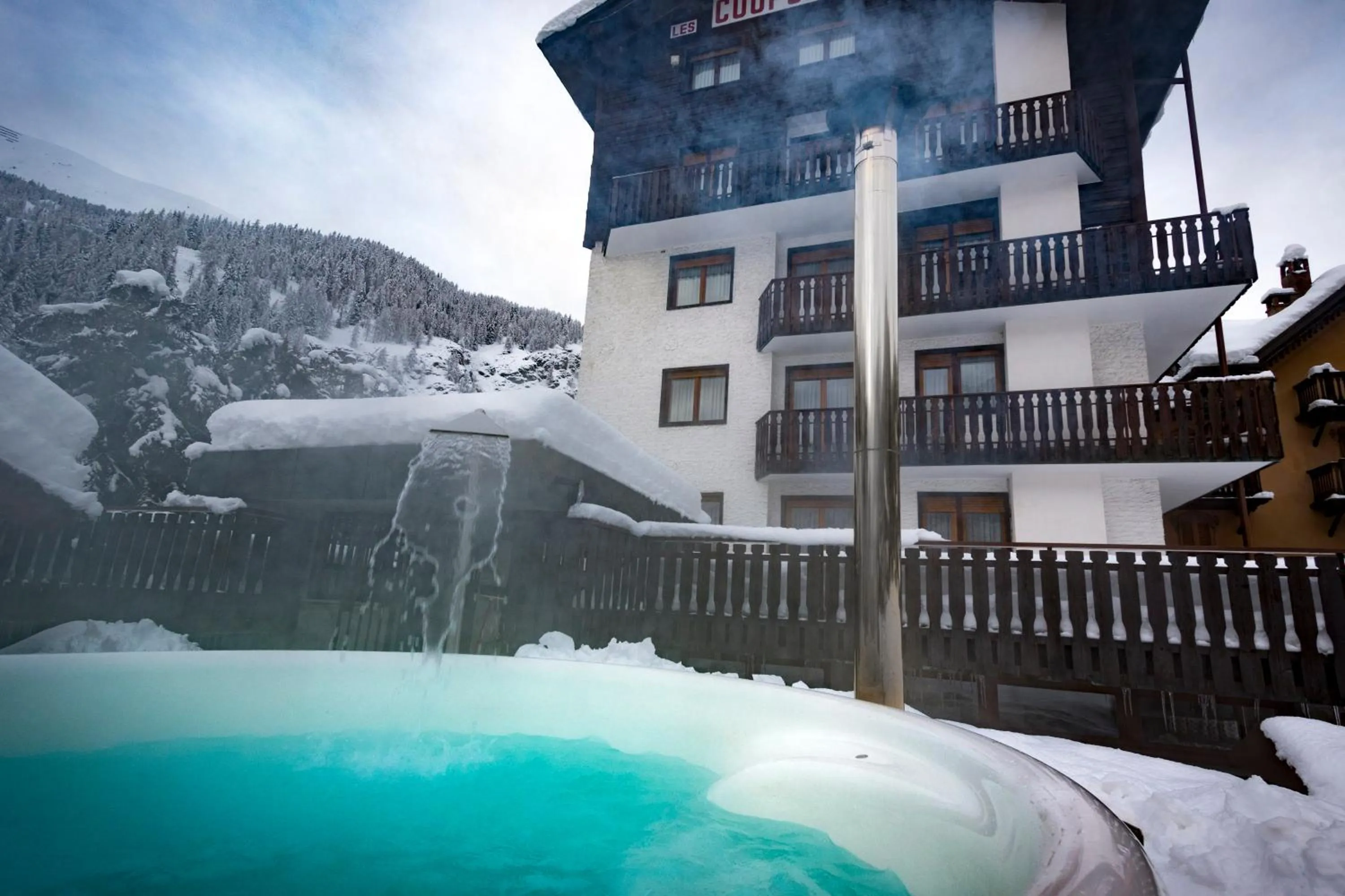 Open Air Bath in Residence Les Coupoles
