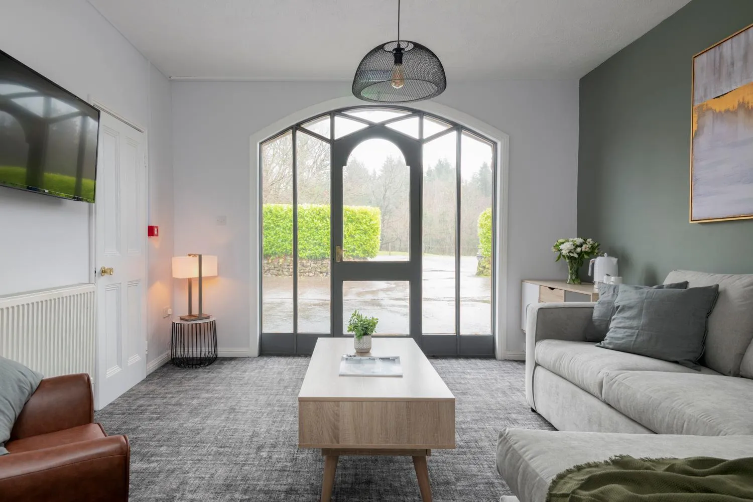 TV and multimedia in Lakeview Manor