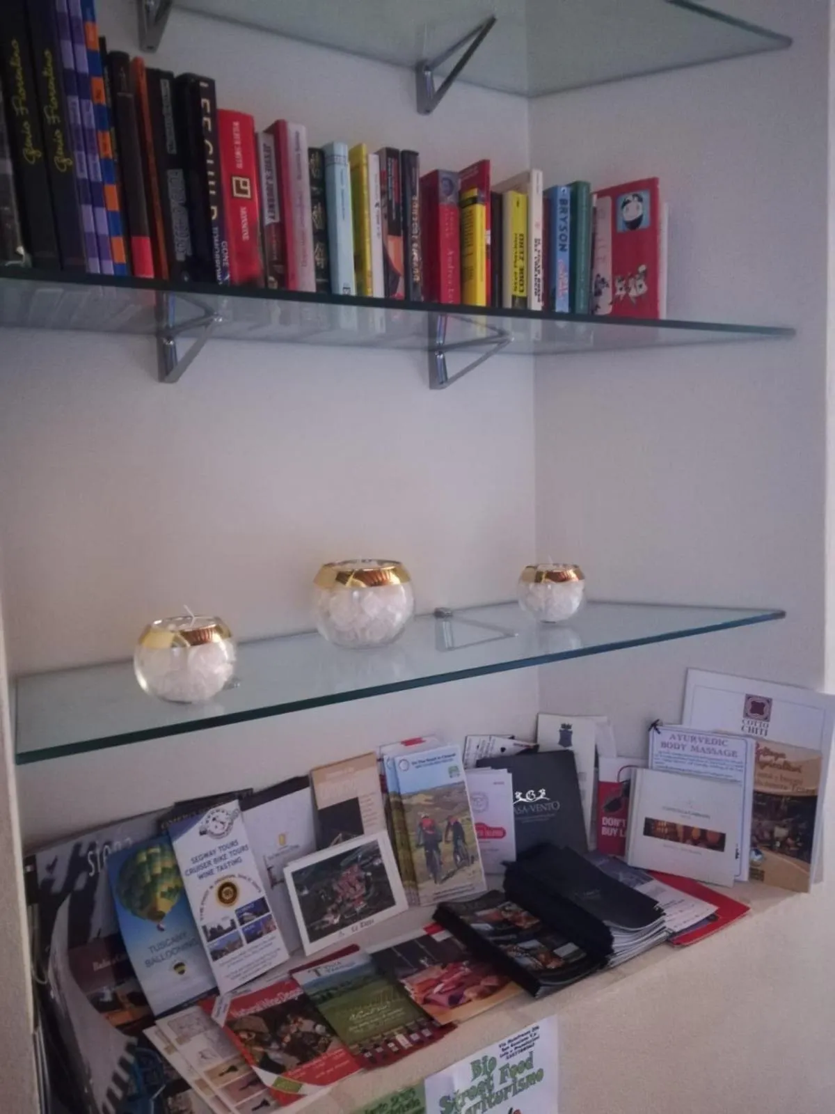 Decorative detail in B&B Art