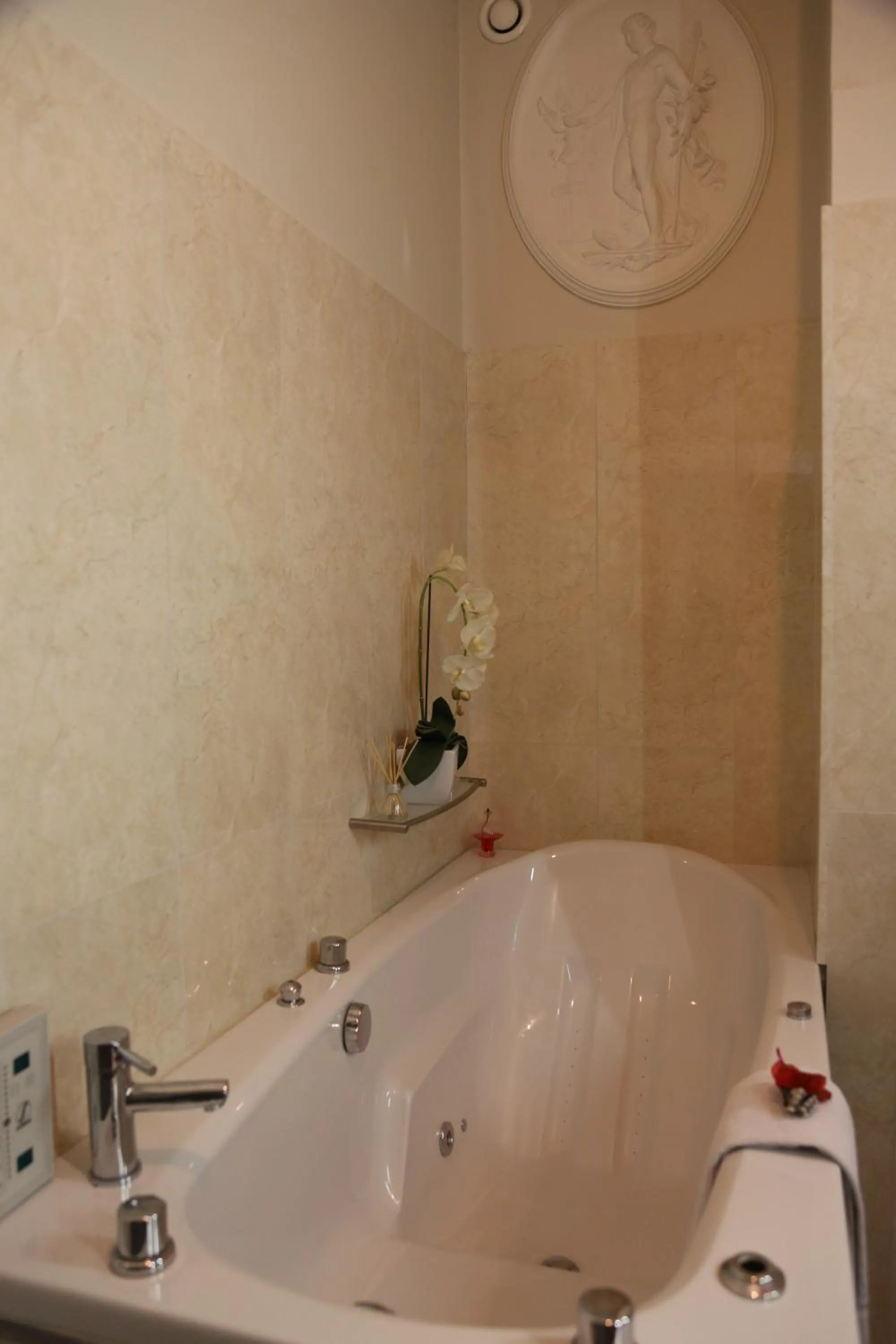 Bathroom in Antonius Bed and Breakfast