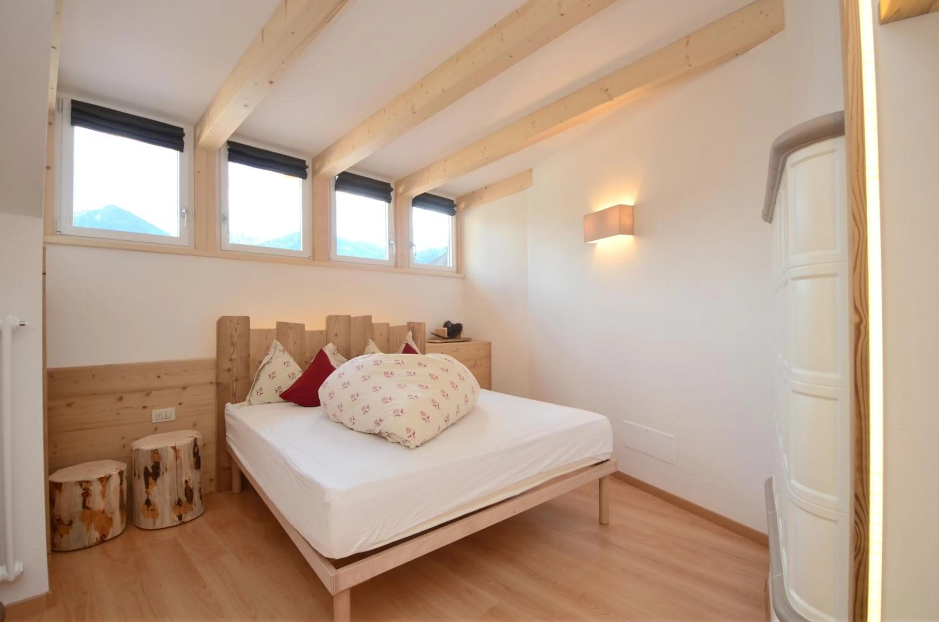 Bed in Mason La Zondra