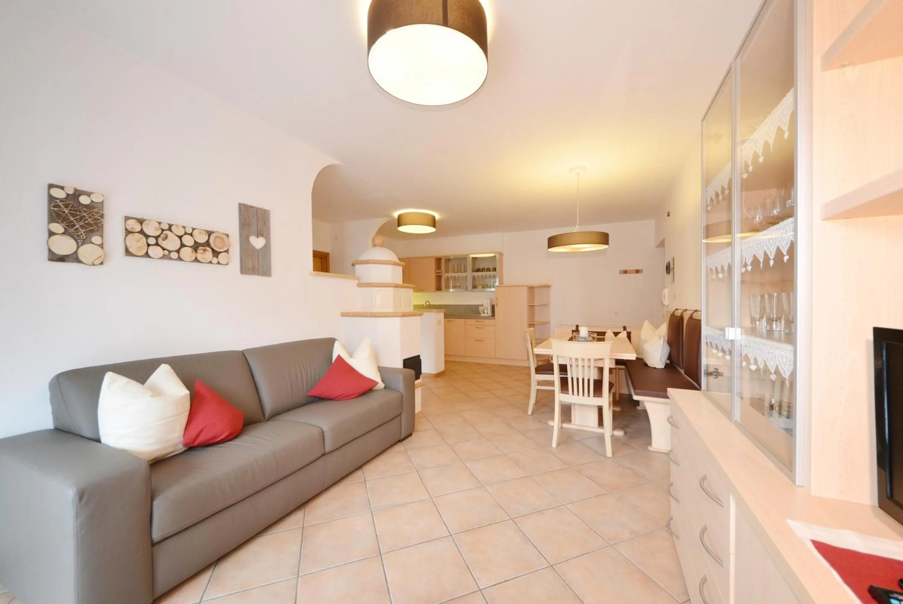 Seating area in Mason La Zondra