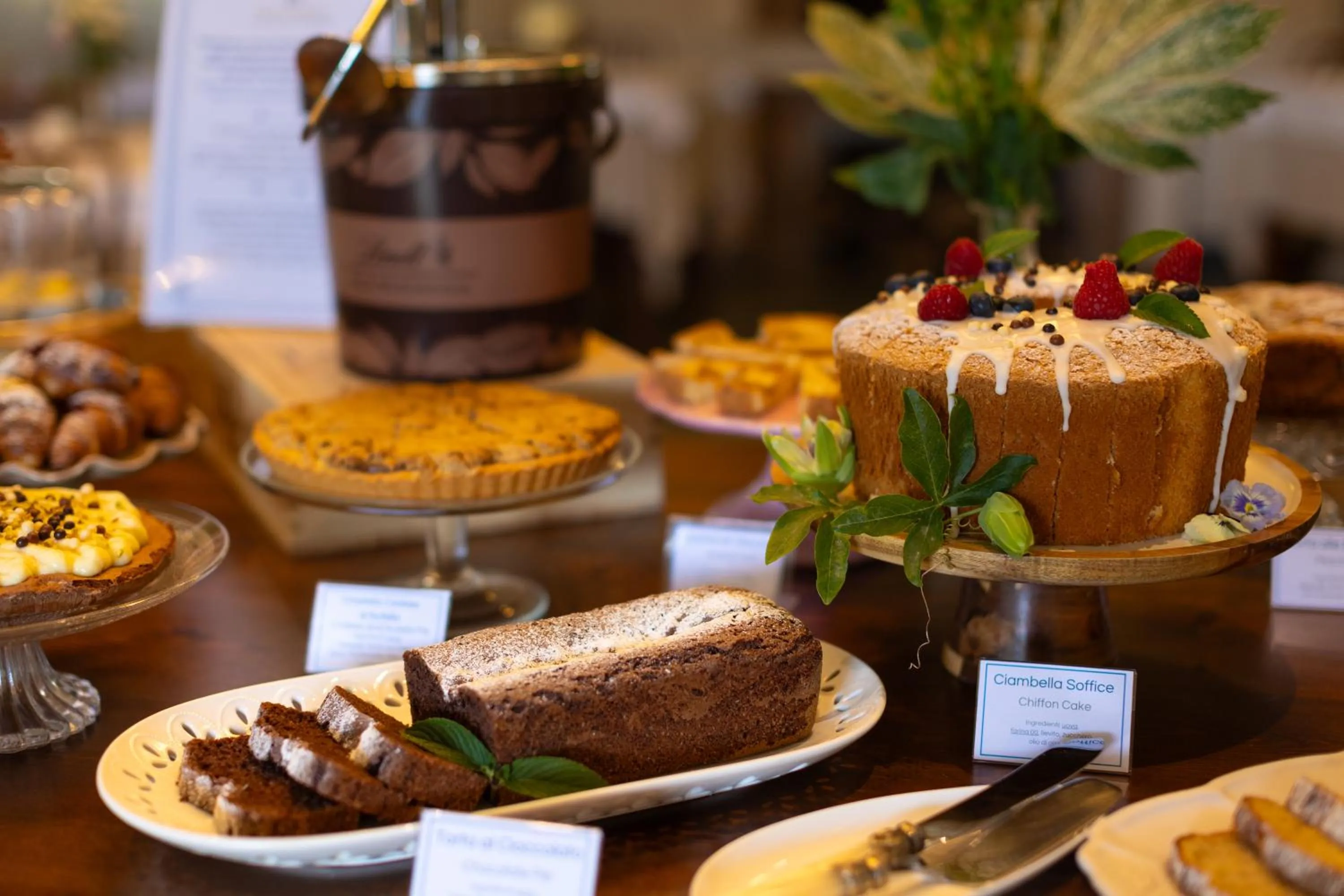 Food and drinks in Hotel Massimo