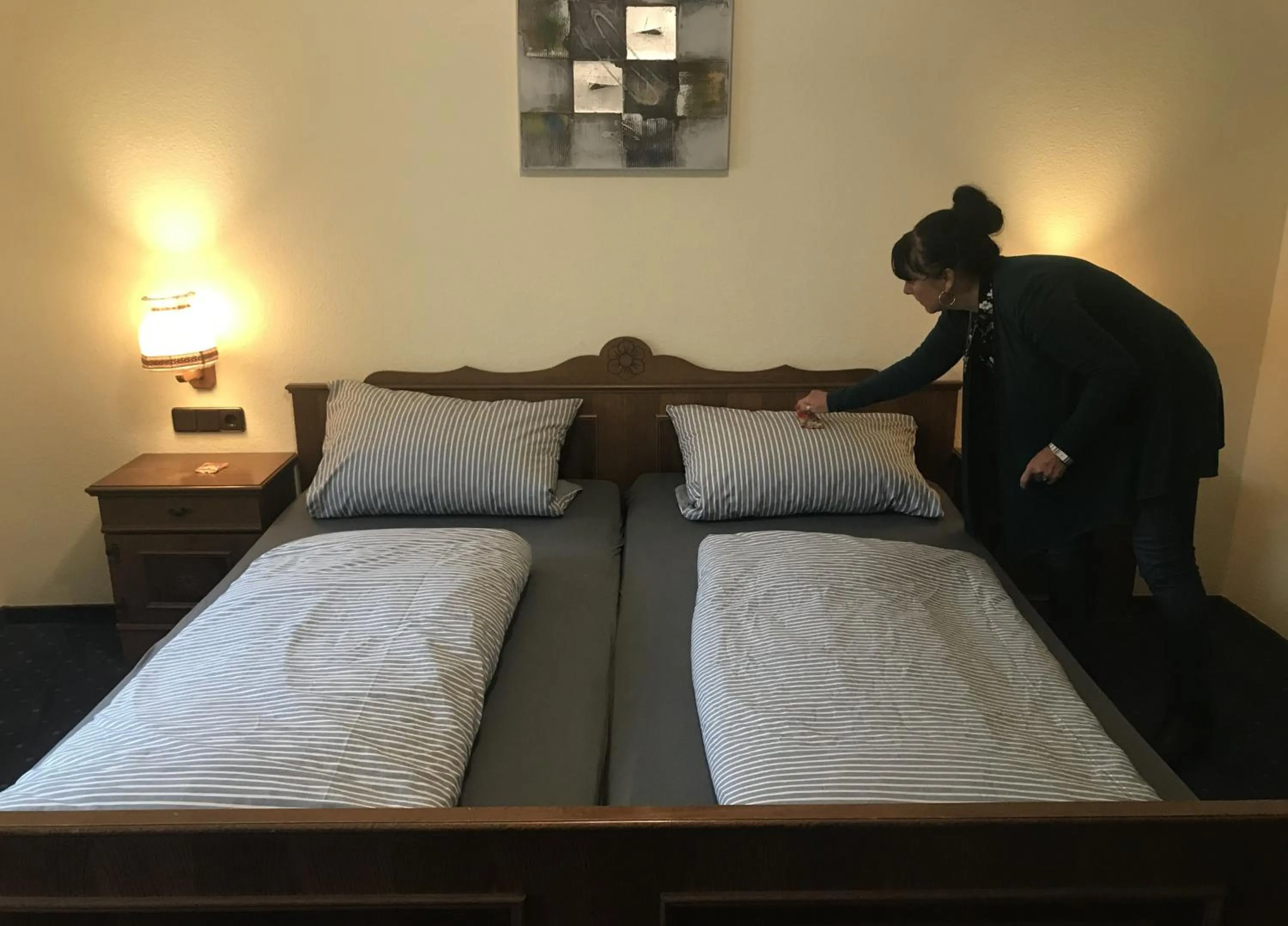 Photo of the whole room, Bed in Hotel Hoxter Am Jakobsweg