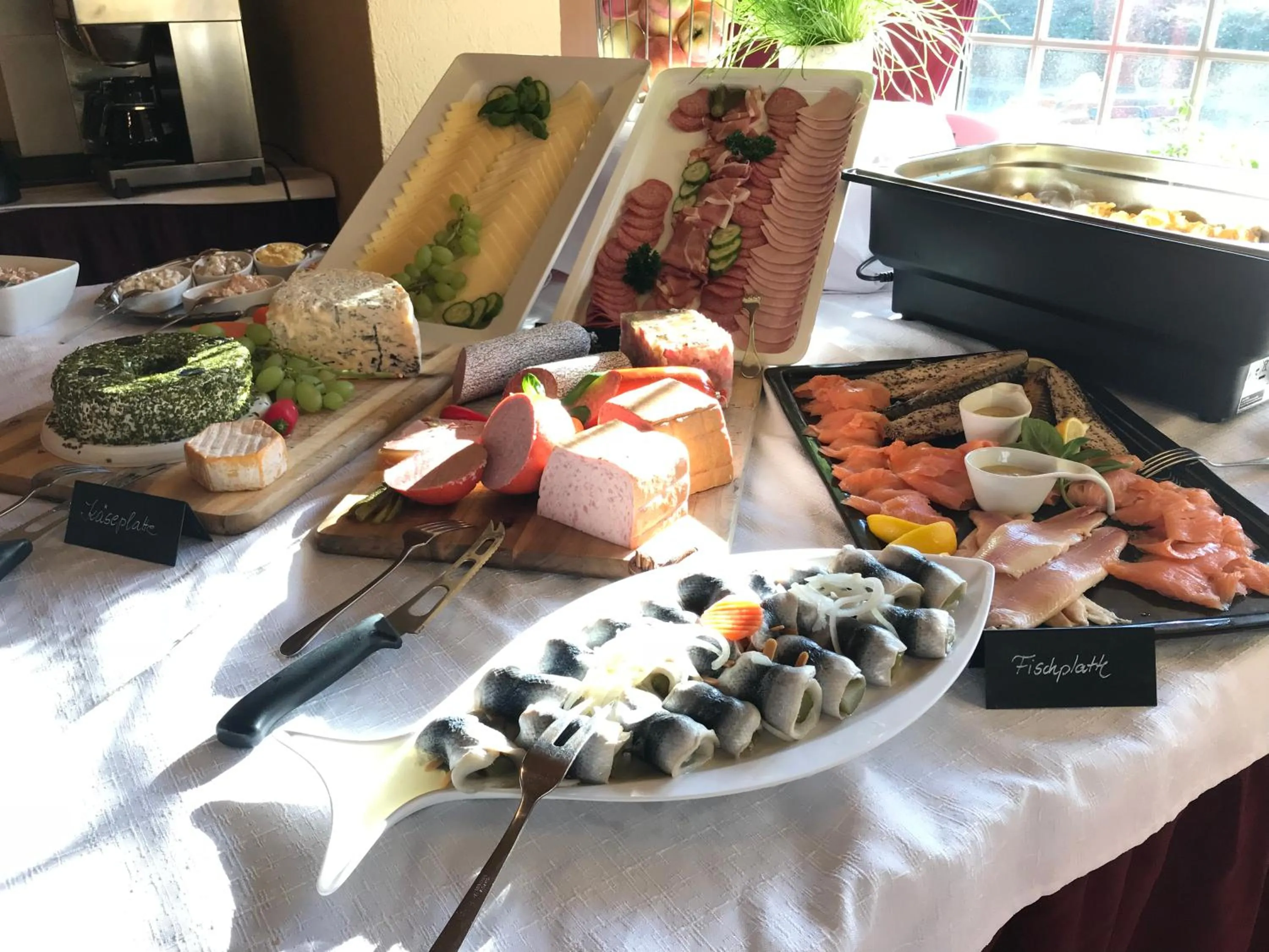 Food and drinks in Hotel Hoxter Am Jakobsweg