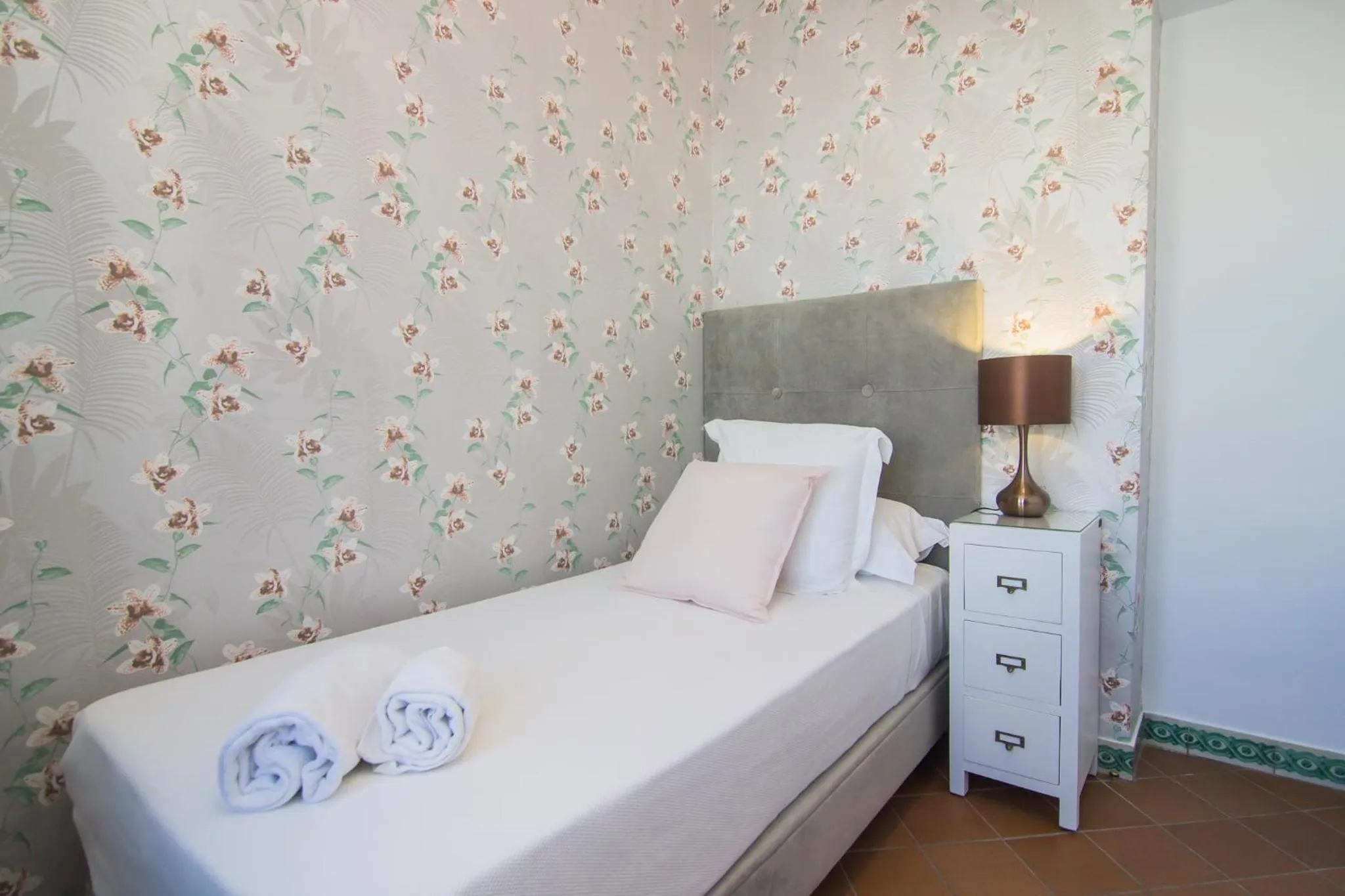 Nearby landmark, Bed in Apartamentos Boutique Vida