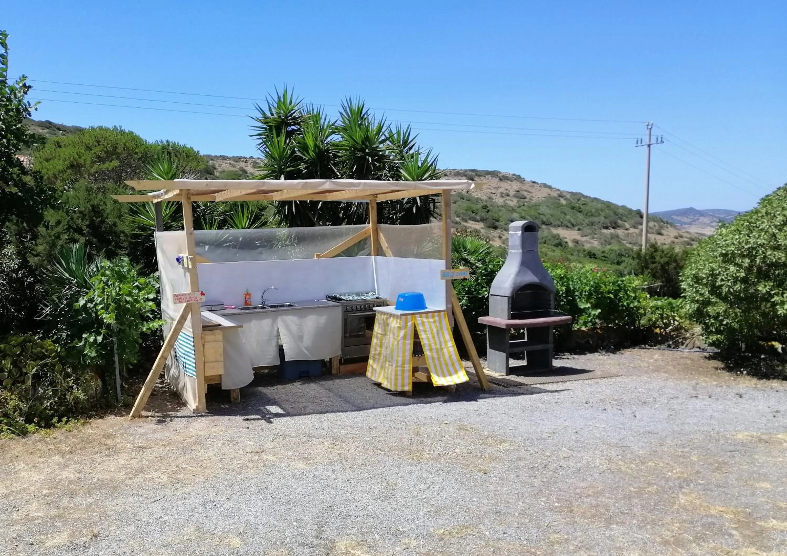 Garden in B&B Glamping Semaforo Capo Sperone