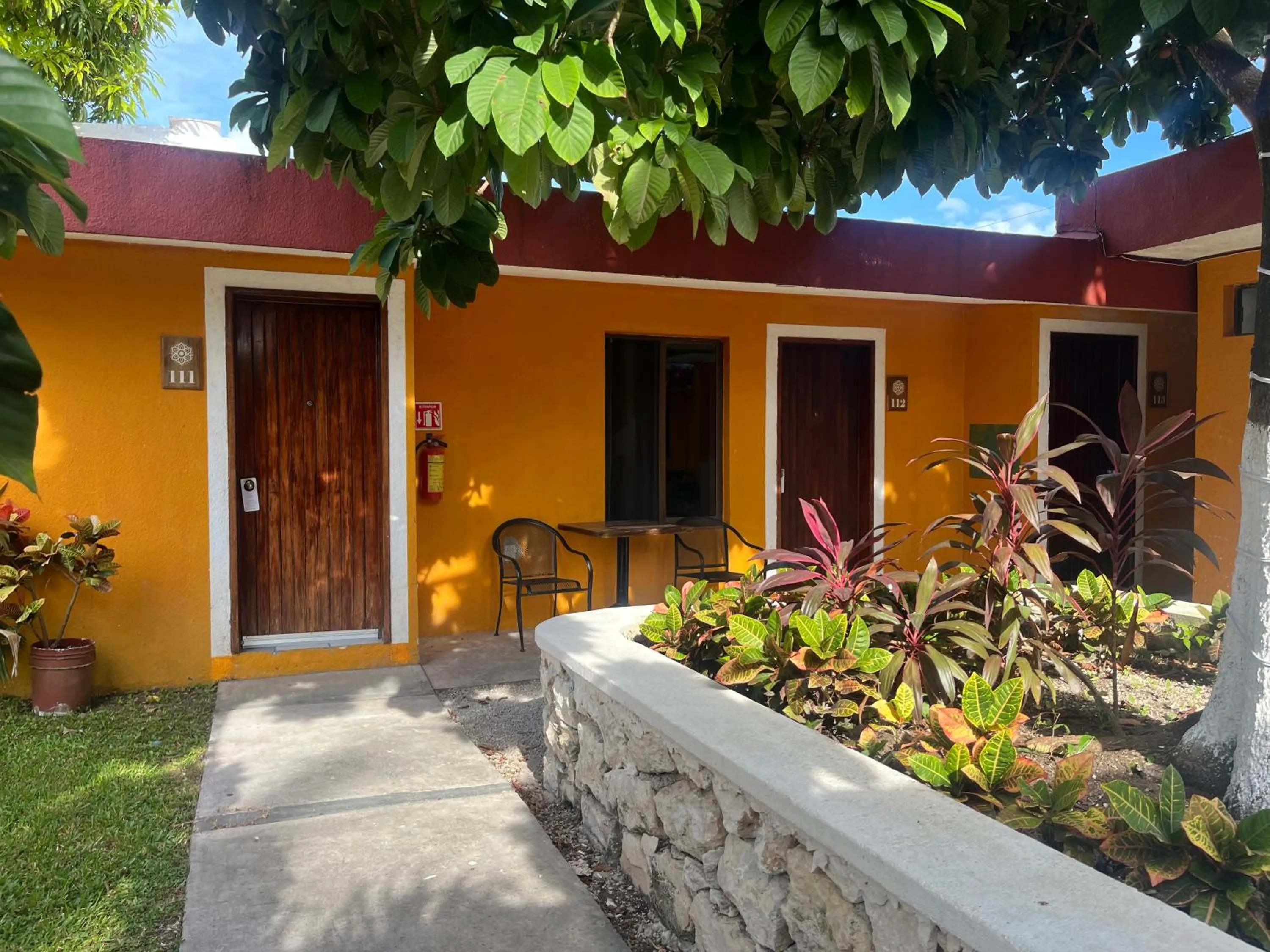 Property building in Hotel Caribe