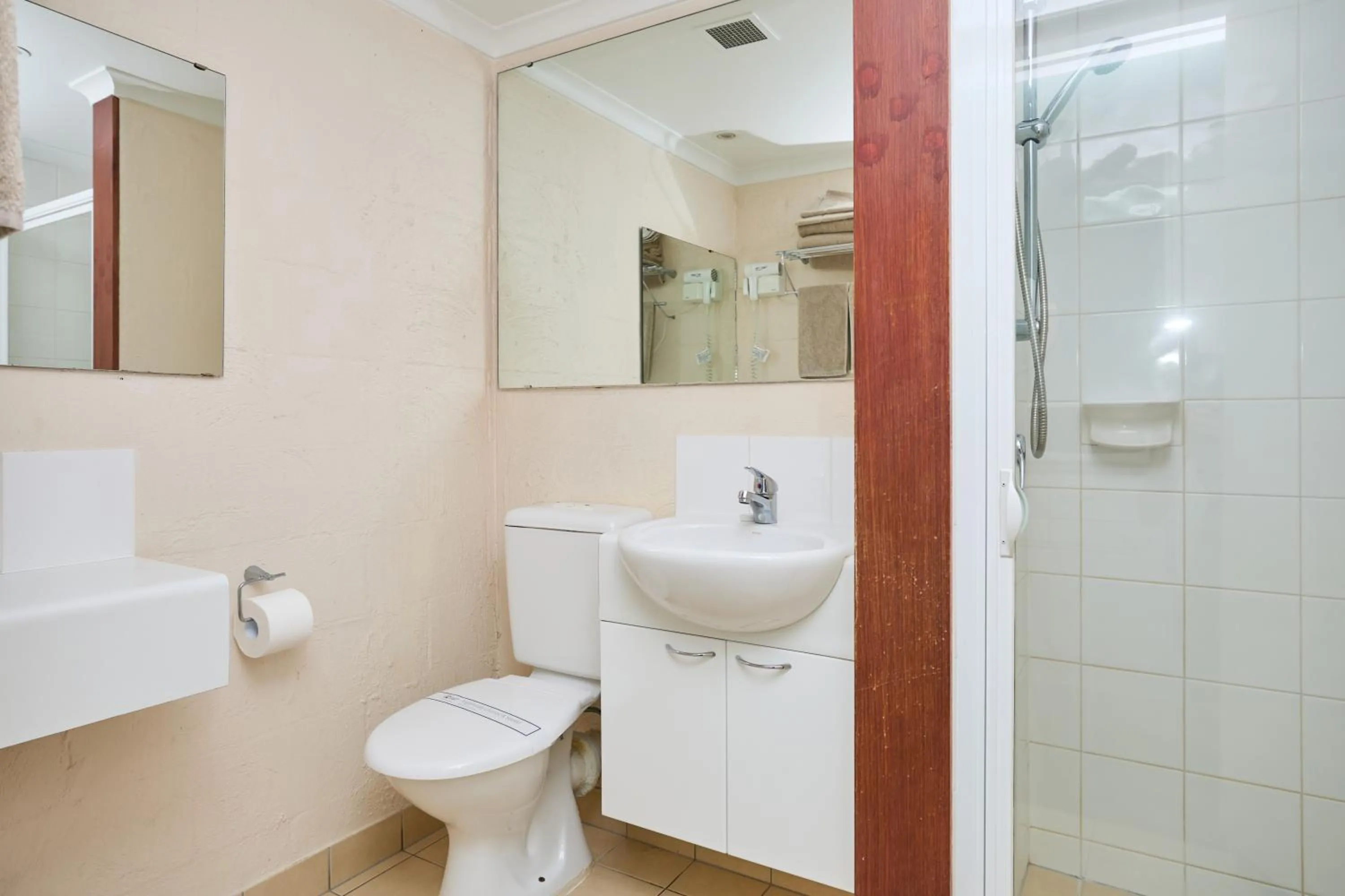 Shower in Balmoral On York