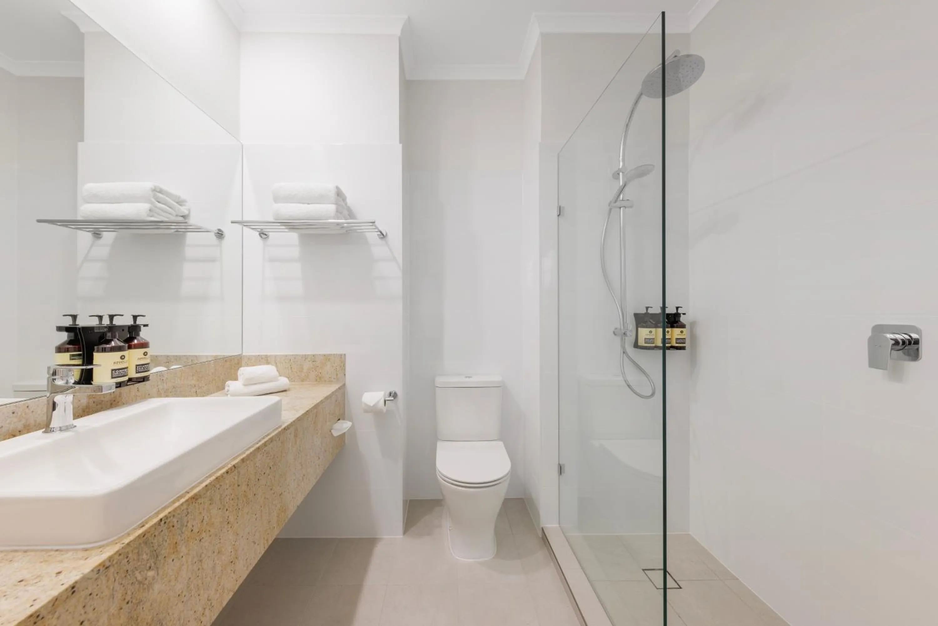 Bathroom in The Chancellor on Currie