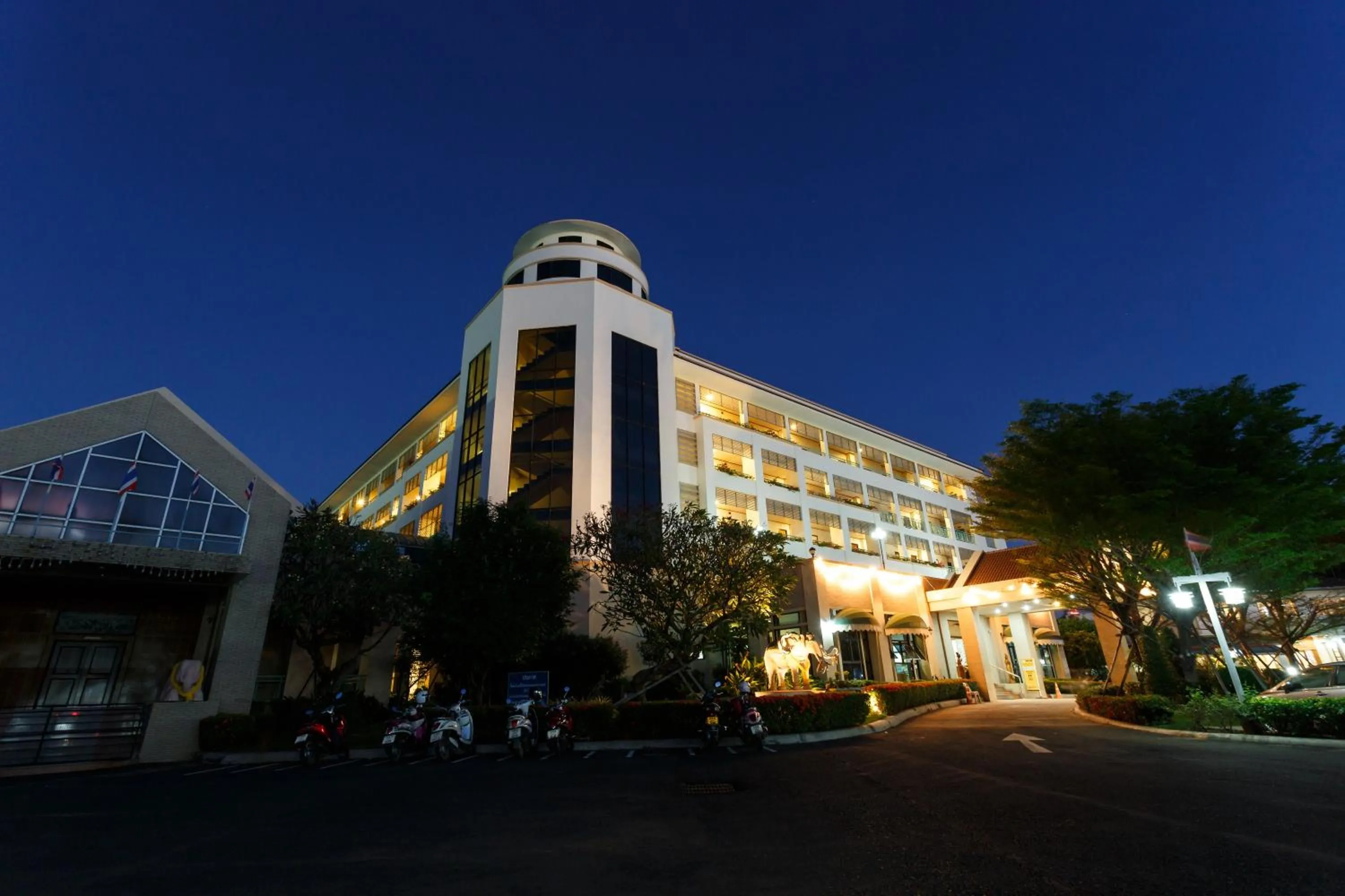 Surin Majestic Hotel