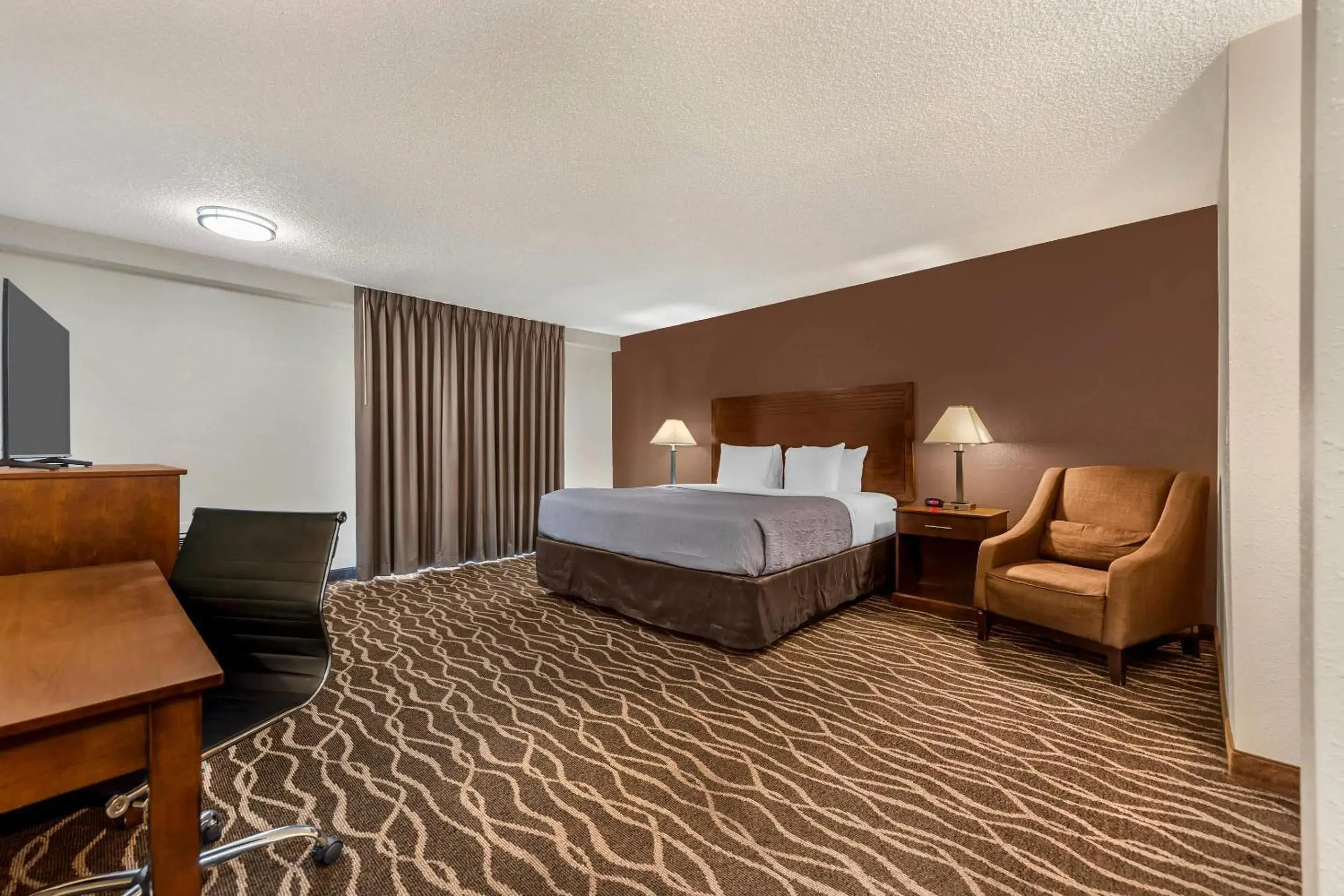 King Room - Non-Smoking in Quality Inn Umatilla - Hermiston King Room - Non-Smoking in Quality Inn Umatilla - Hermiston