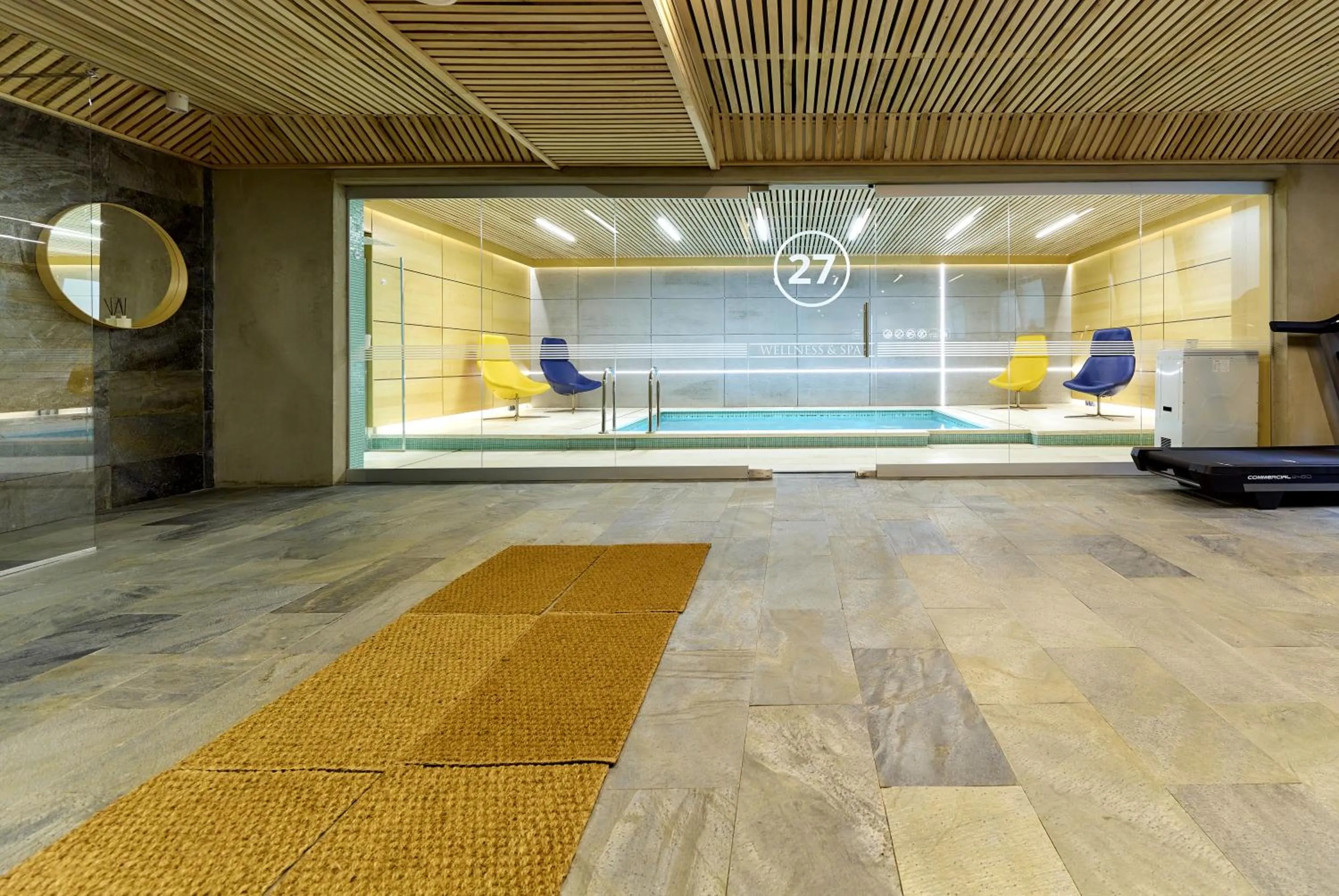 Swimming pool in Kamieniec 27 Bed & Breakfast