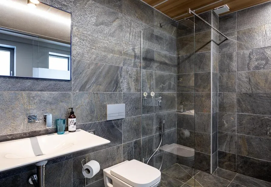 Bathroom in Kamieniec 27 Bed & Breakfast