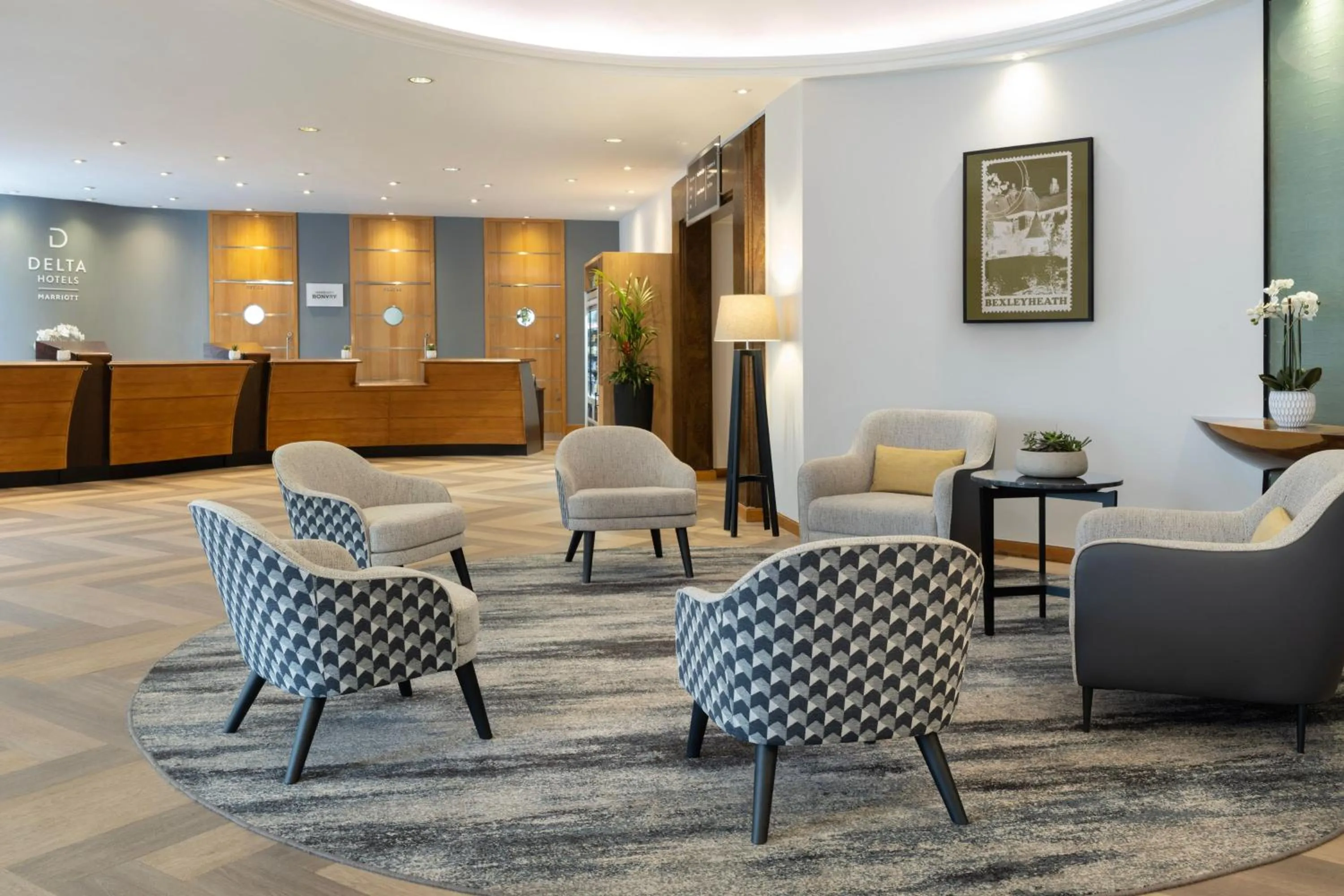 Lobby or reception in Delta Hotels by Marriott Bexleyheath