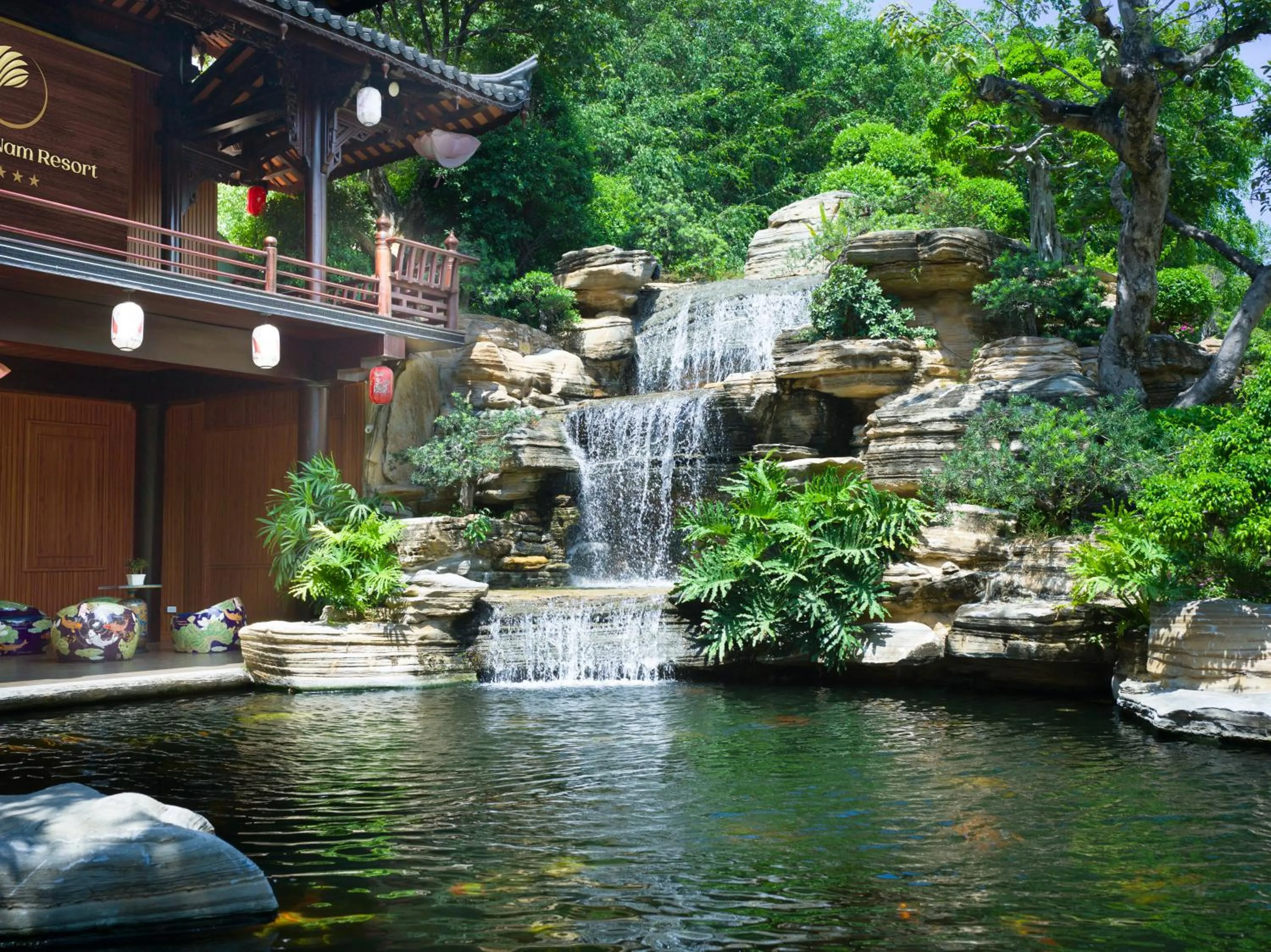 Garden in Phuong Nam Resort