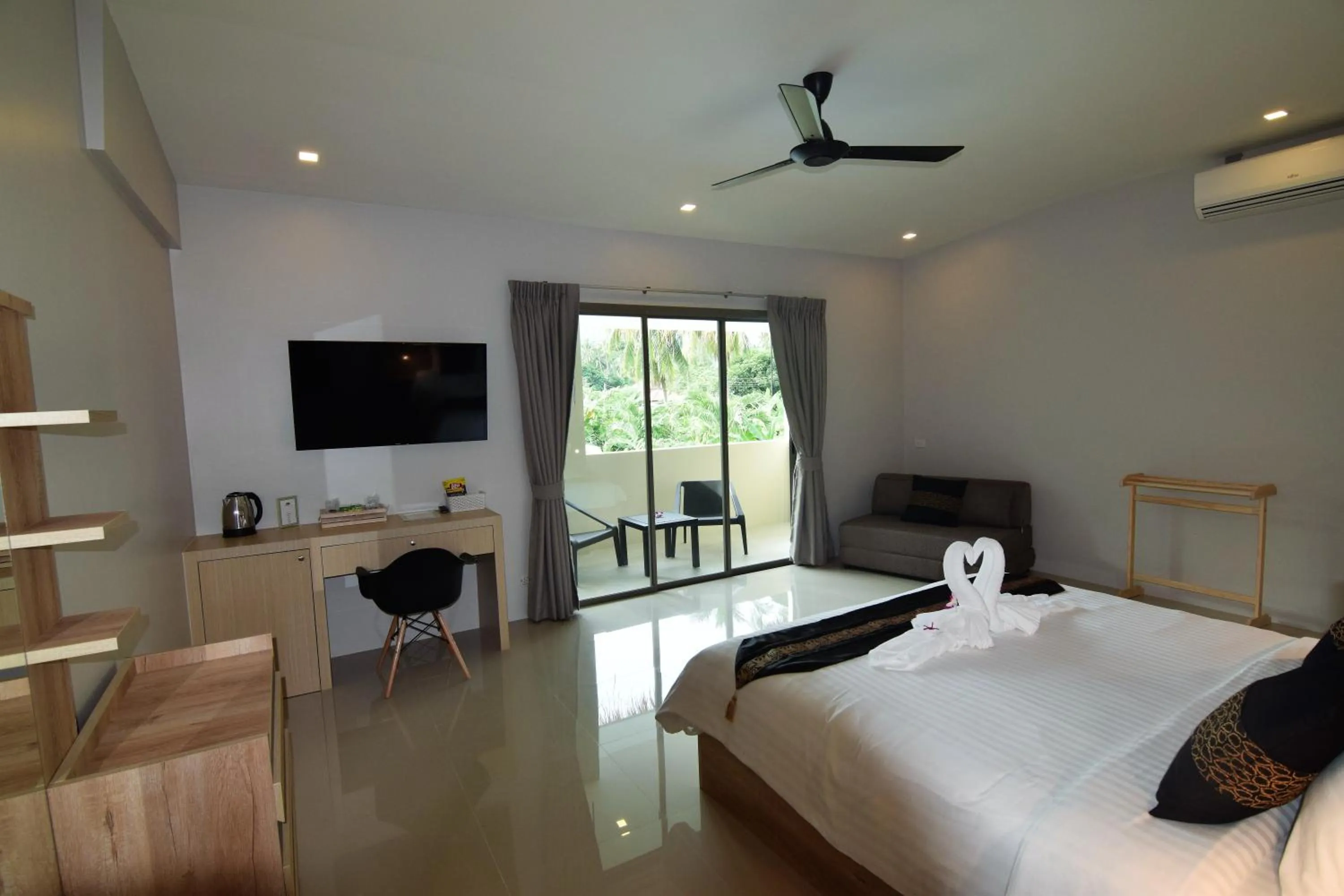 Bedroom, Bed in AMAYA Resort