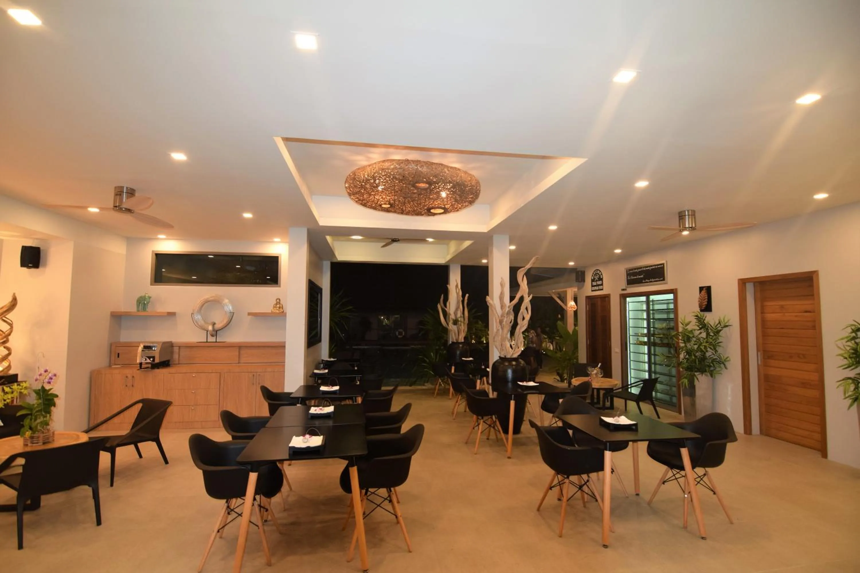 Restaurant/places to eat in AMAYA Resort